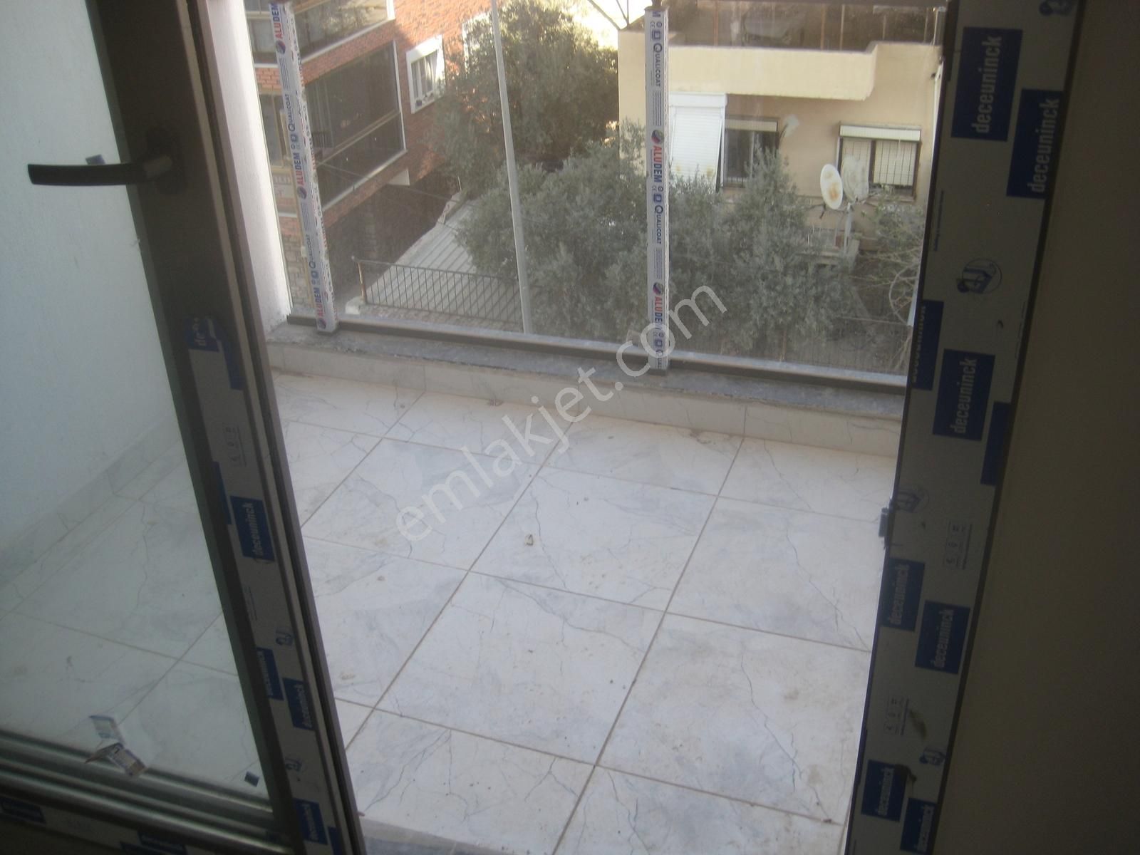 Menemen Uğur Mumcu'da Kiralık Sıfır 1+1 Daire. - Görsel 7