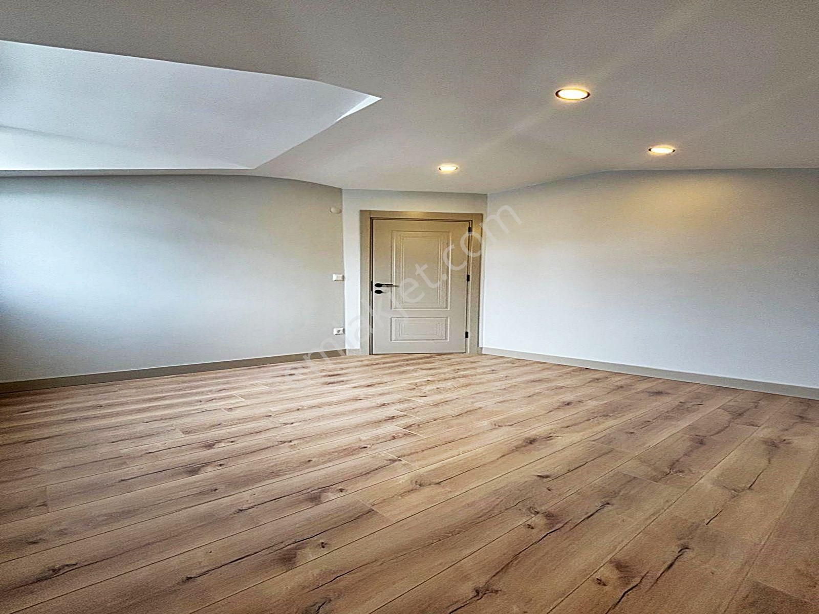 Cadde34'den Beylikdüzü Kavaklı'da Sıfır Kapalı Otoparklı Butik Sitede 4+2 Teraslı Dubleks - Görsel 27