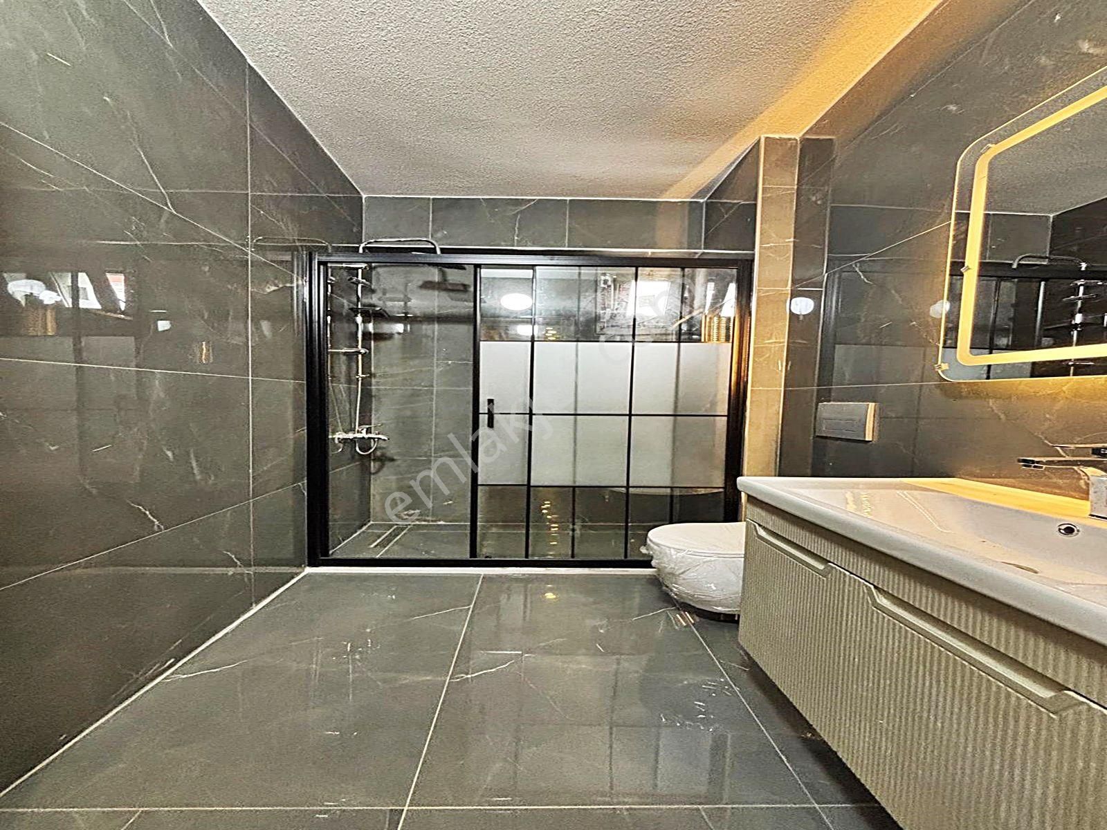 Cadde34'den Beylikdüzü Kavaklı'da Sıfır Kapalı Otoparklı Butik Sitede 4+2 Teraslı Dubleks - Görsel 17