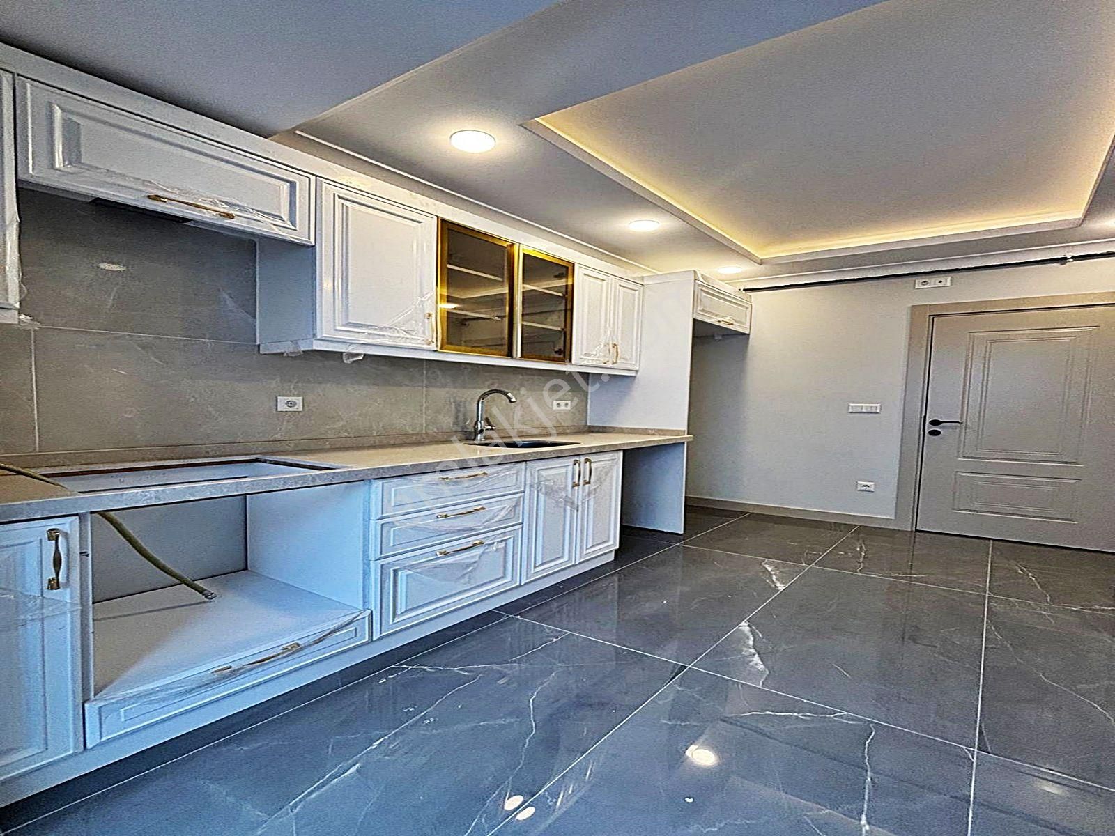 Cadde34'den Beylikdüzü Kavaklı'da Sıfır Kapalı Otoparklı Butik Sitede 4+2 Teraslı Dubleks - Görsel 10