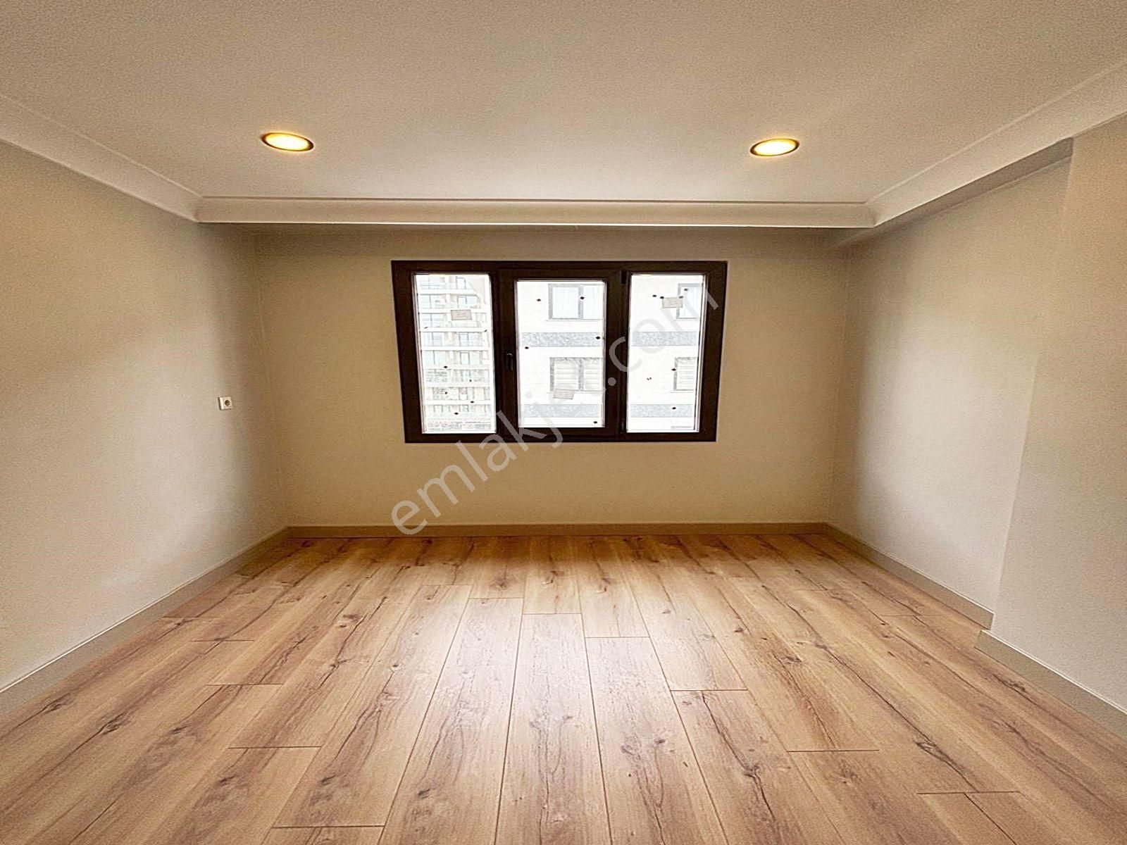 Cadde34'den Beylikdüzü Kavaklı'da Sıfır Kapalı Otoparklı Butik Sitede 4+2 Teraslı Dubleks - Görsel 13