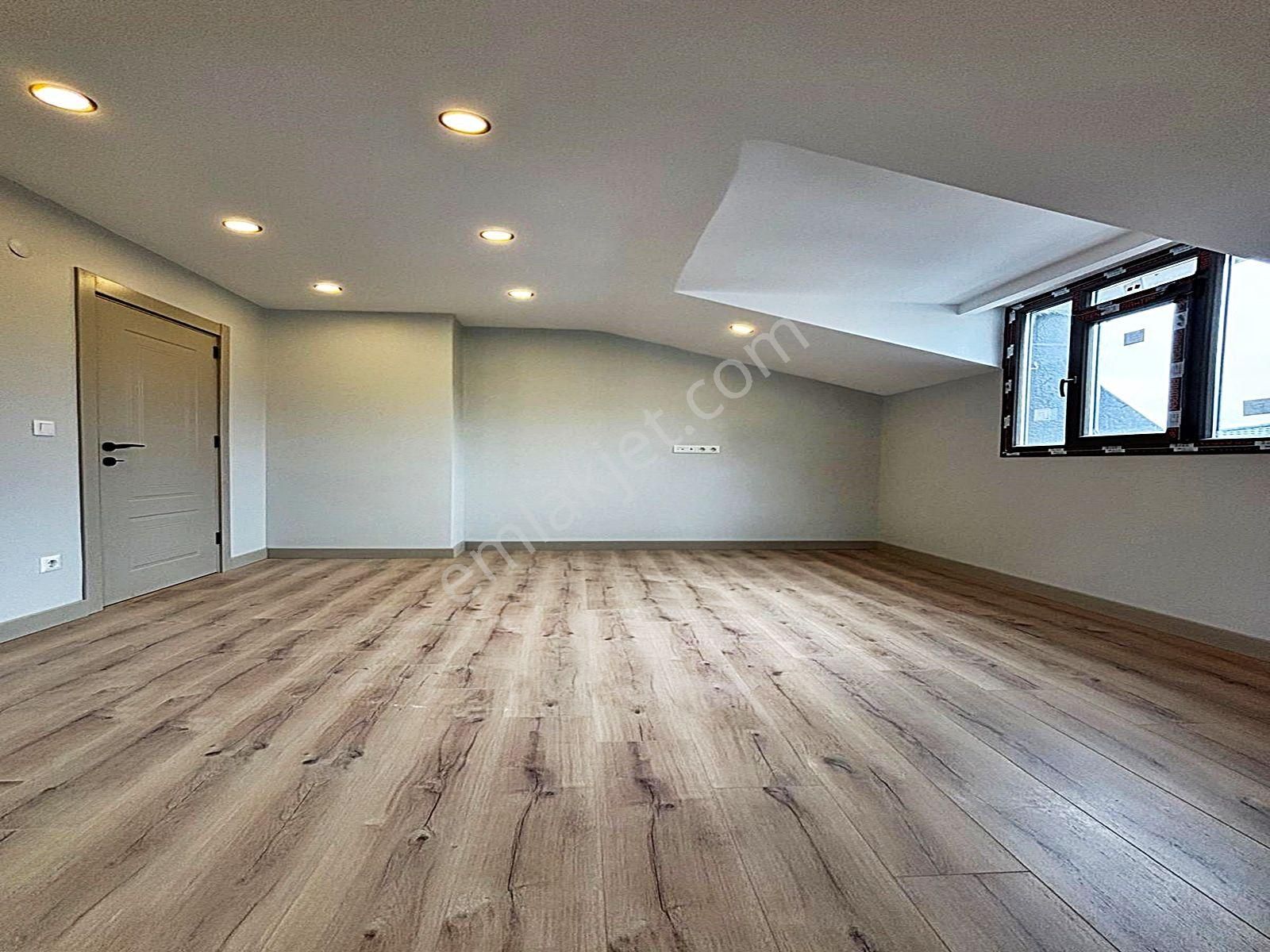 Cadde34'den Beylikdüzü Kavaklı'da Sıfır Kapalı Otoparklı Butik Sitede 4+2 Teraslı Dubleks - Görsel 31