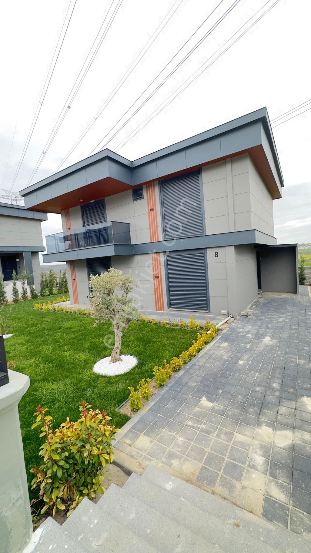 Silivri Çanta Balaban Da Satılık Villa