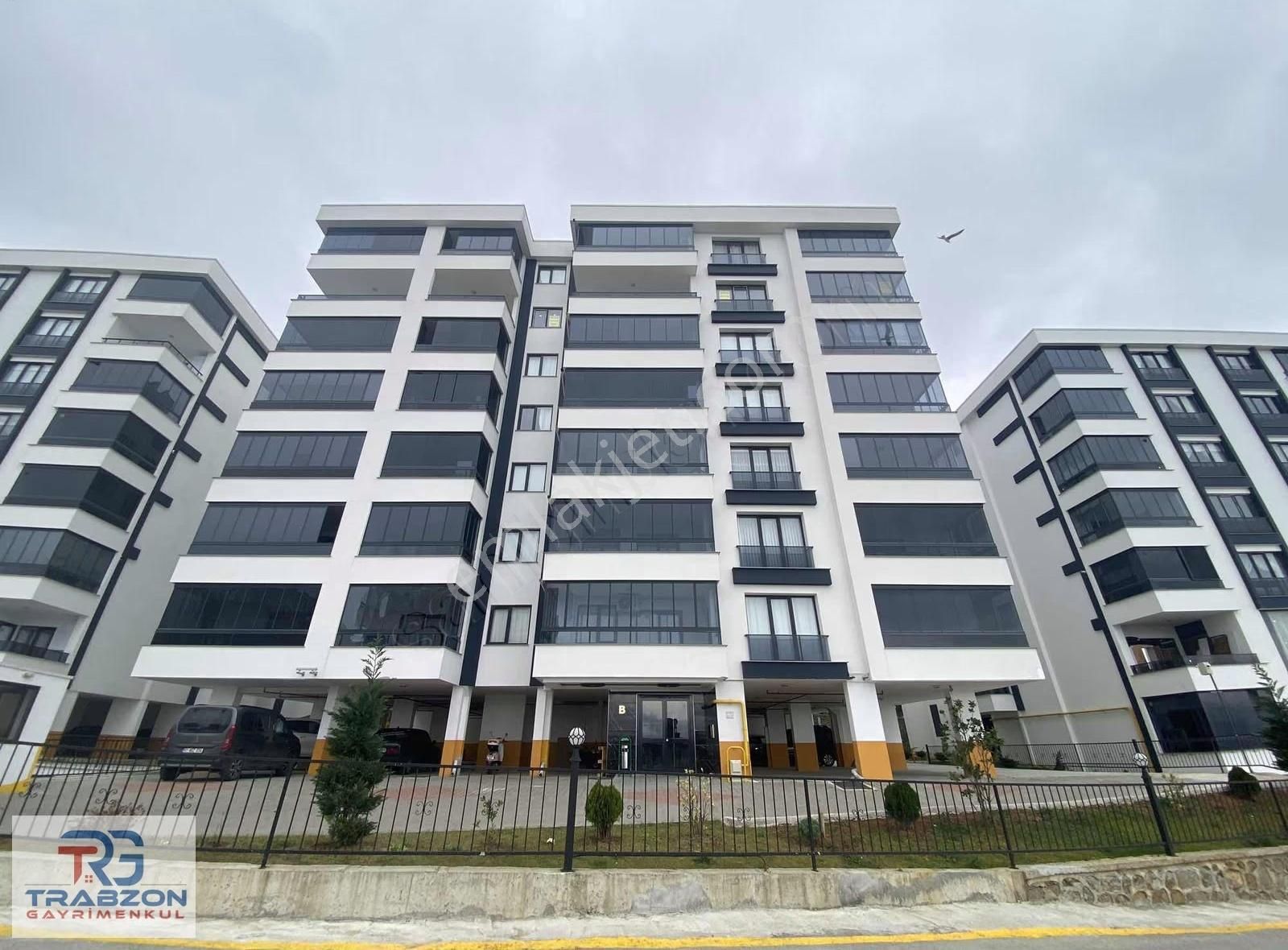 Trabzon Gayrimenkulden Pelitlide 3+1 Satılık Lüks Daire - Görsel 13