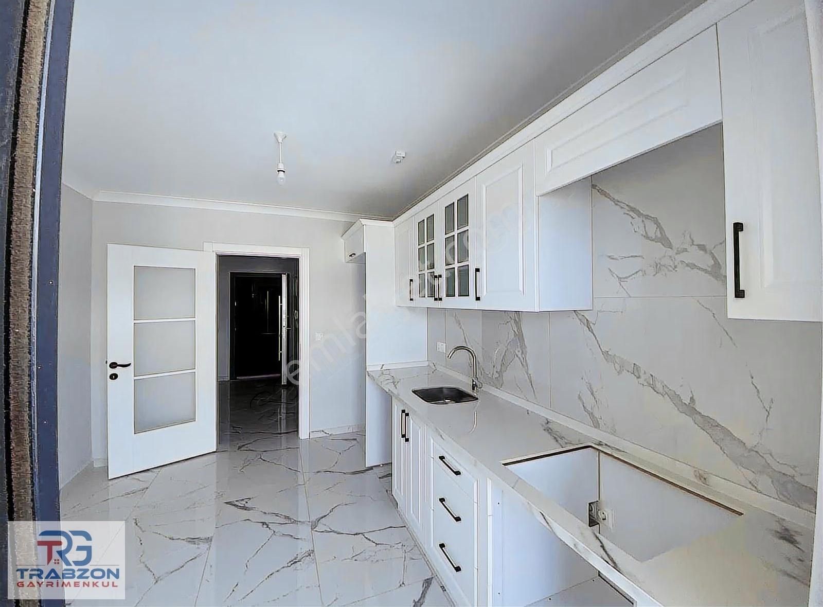 Trabzon Gayrimenkulden Pelitlide 3+1 Satılık Lüks Daire - Görsel 23