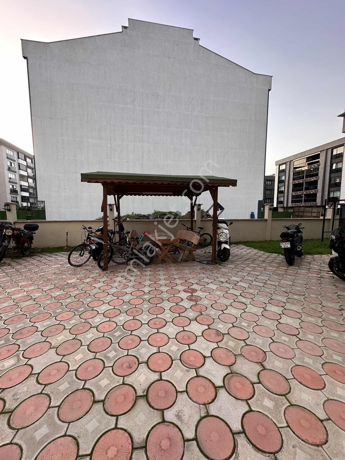 Çanakkale İsmetpaşa Mah.fs Kale Evleri Eşyalı 1+1 Kiralık Daire - Görsel 2