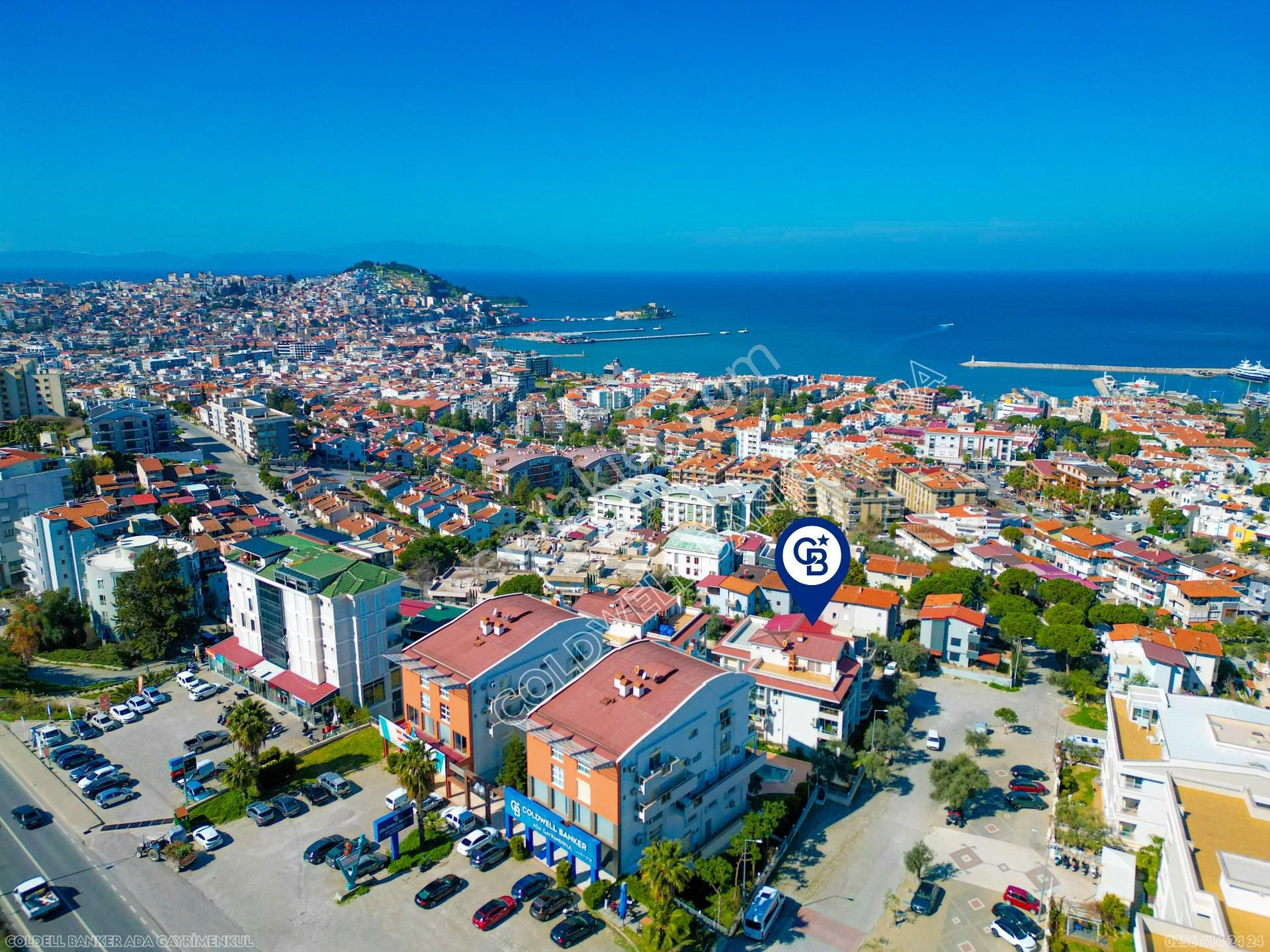 Kuşadası Merkezde Önü Kapanmaz Full Deniz Ve Şehir Manzaralı Satılık 3+1 Daire - Görsel 2