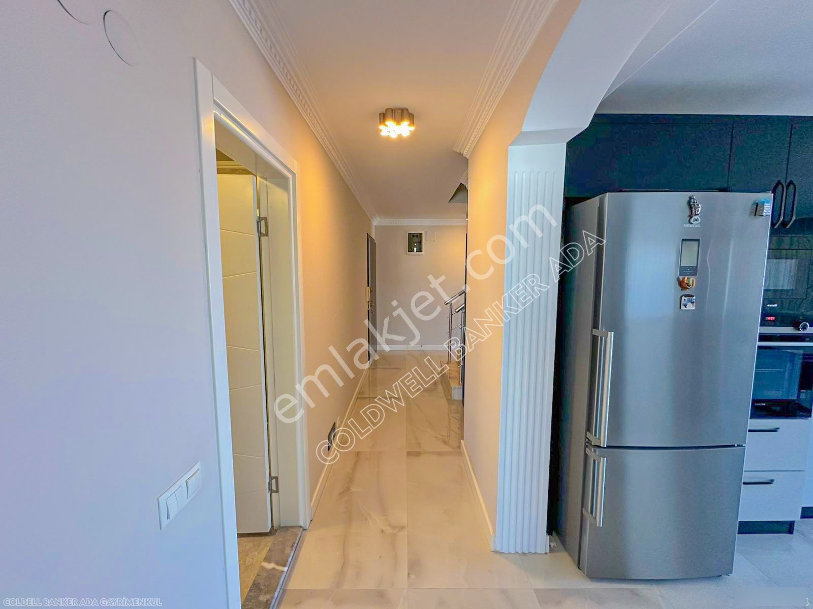 Kuşadası Merkezde Önü Kapanmaz Full Deniz Ve Şehir Manzaralı Satılık 3+1 Daire - Görsel 20