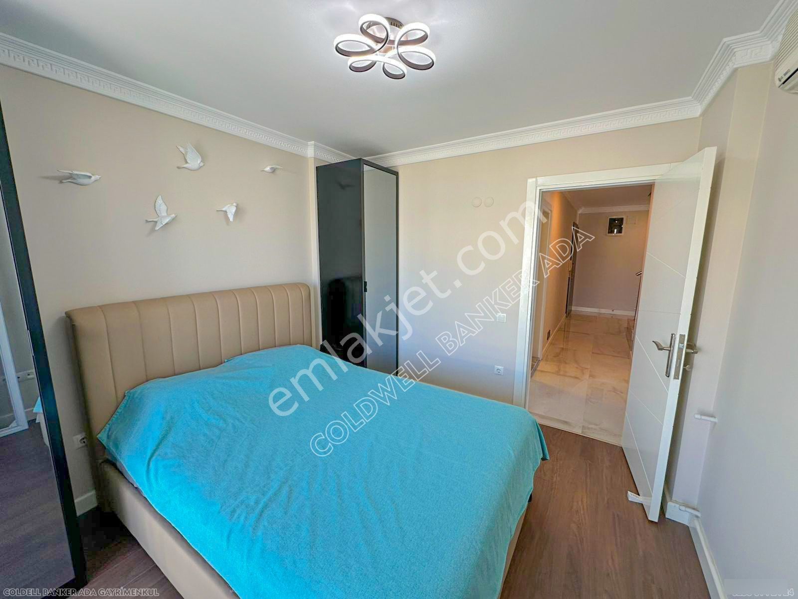 Kuşadası Merkezde Önü Kapanmaz Full Deniz Ve Şehir Manzaralı Satılık 3+1 Daire - Görsel 24