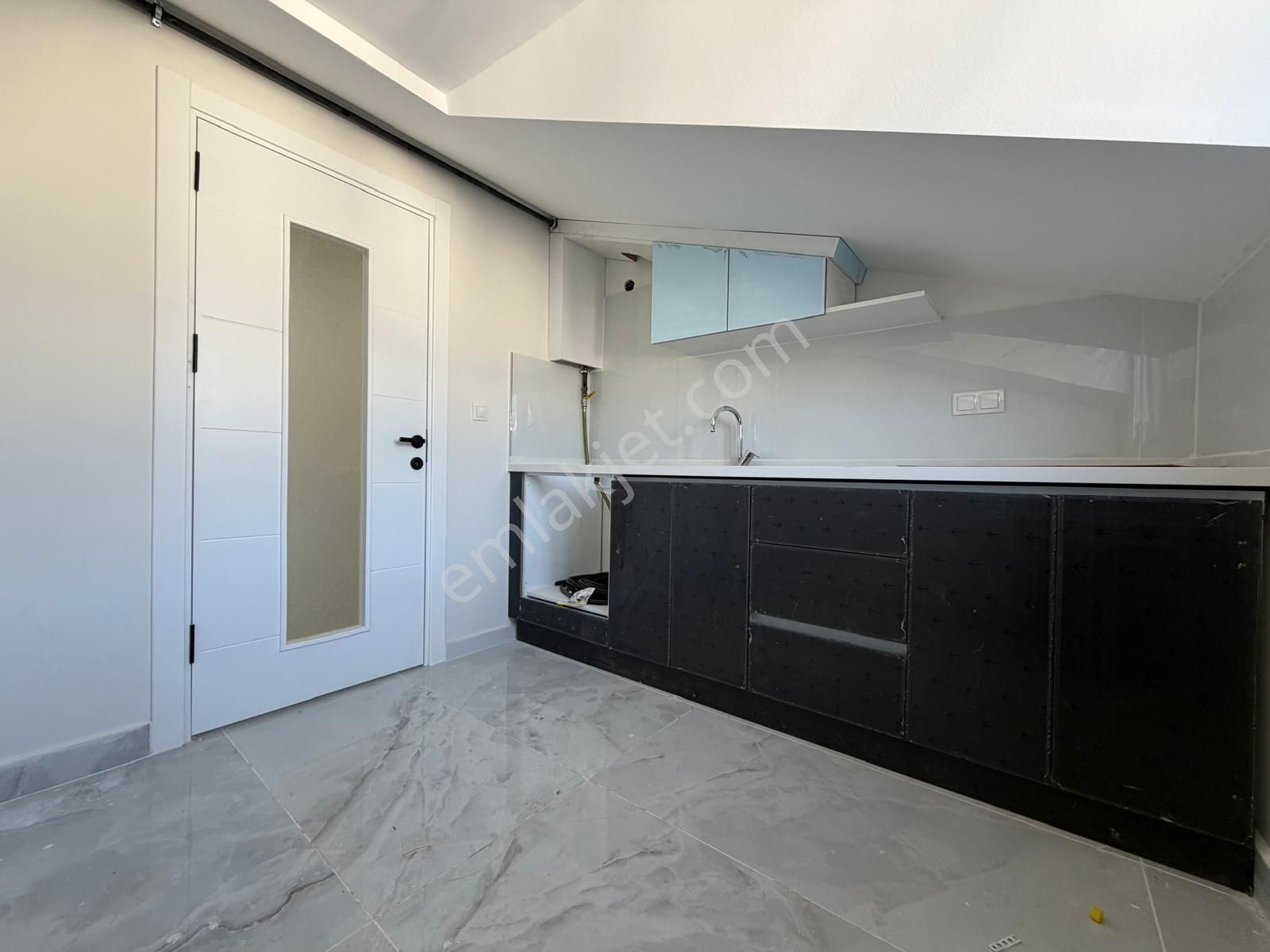 İstanbul House'dan Bahçelievler'de Sıfır Binada 5+2 Lüks Dubleks - Görsel 29