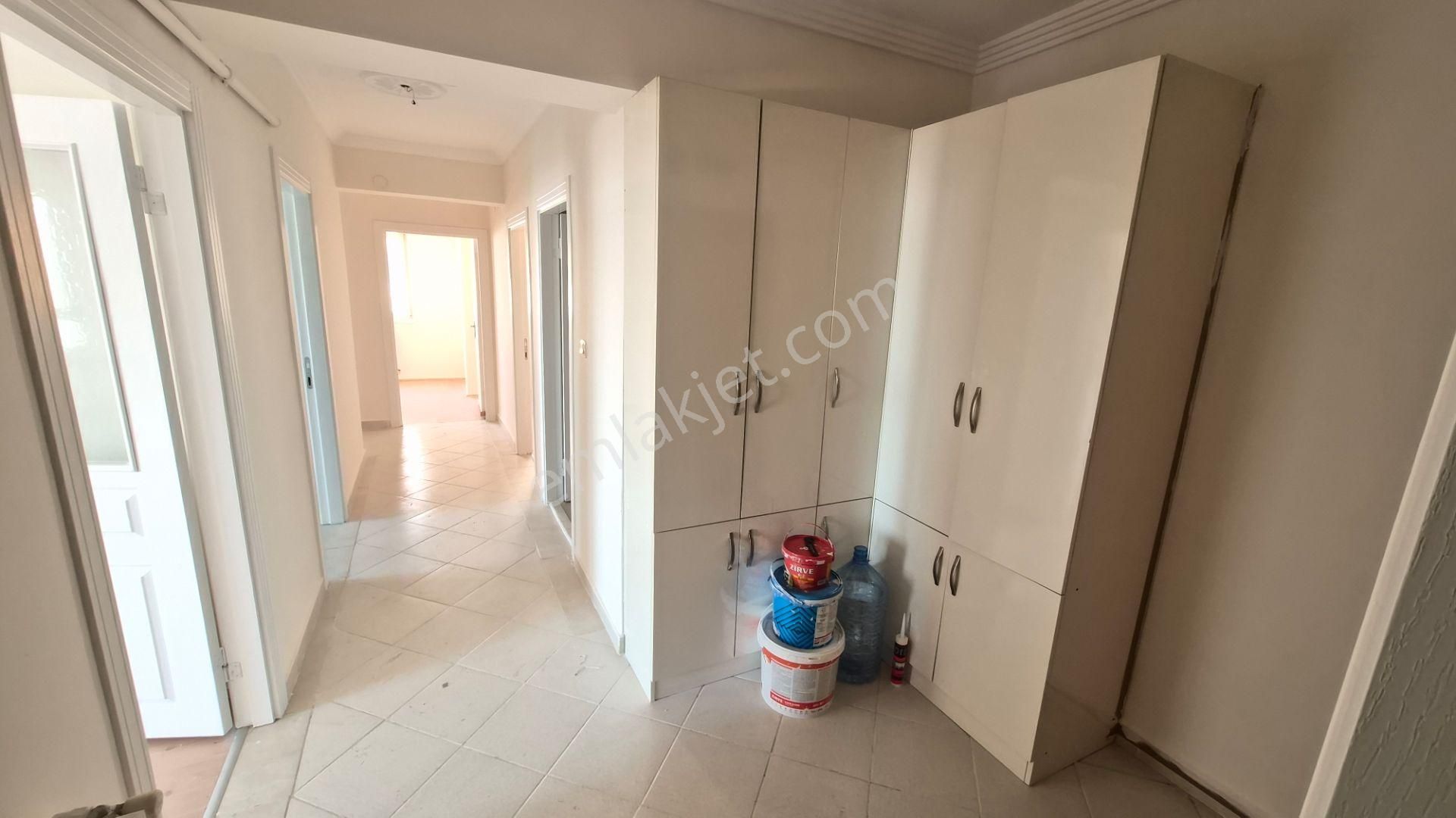 Kent Emlaktan Saimekadında Full Yapılı Asansörlü 2. Katta 3+1 Kiralık Daire - Görsel 4