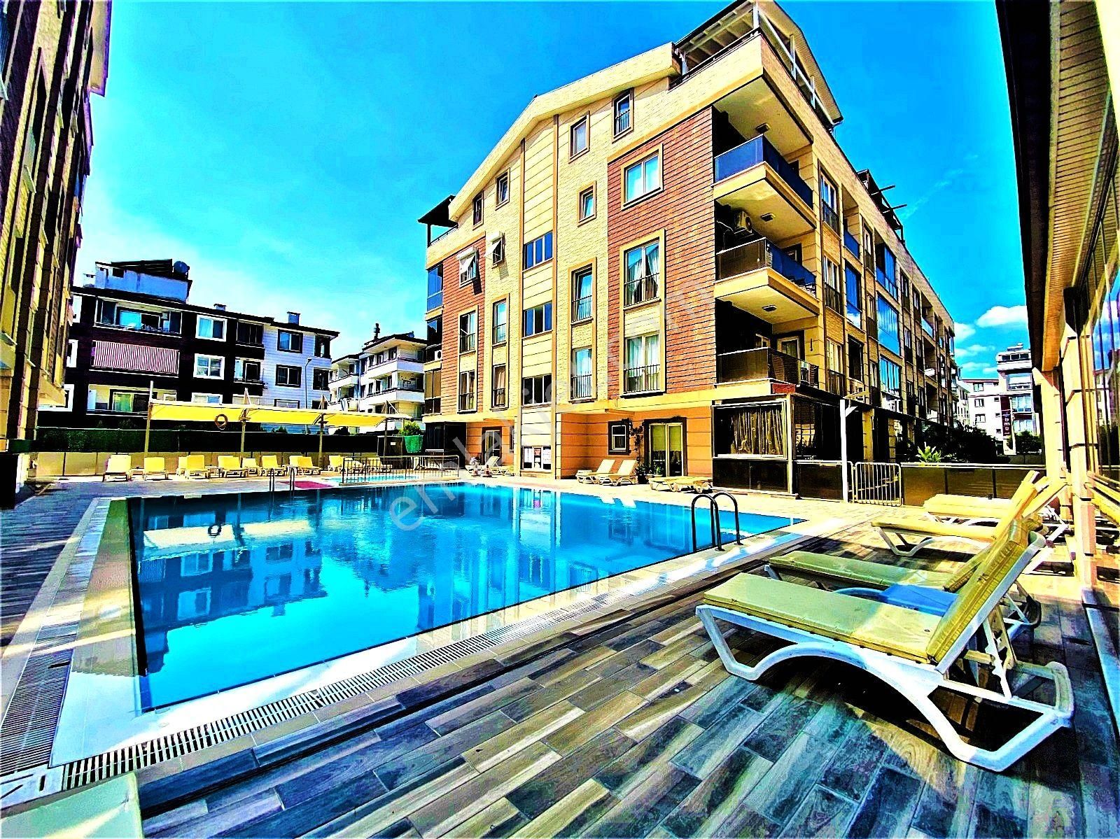 🛑🛑aktif'ten Akçay'da Satılık Yüzme Havuzlu, Otoparklı Spor Salonlu Full Donanımlı 3+1 Dublex