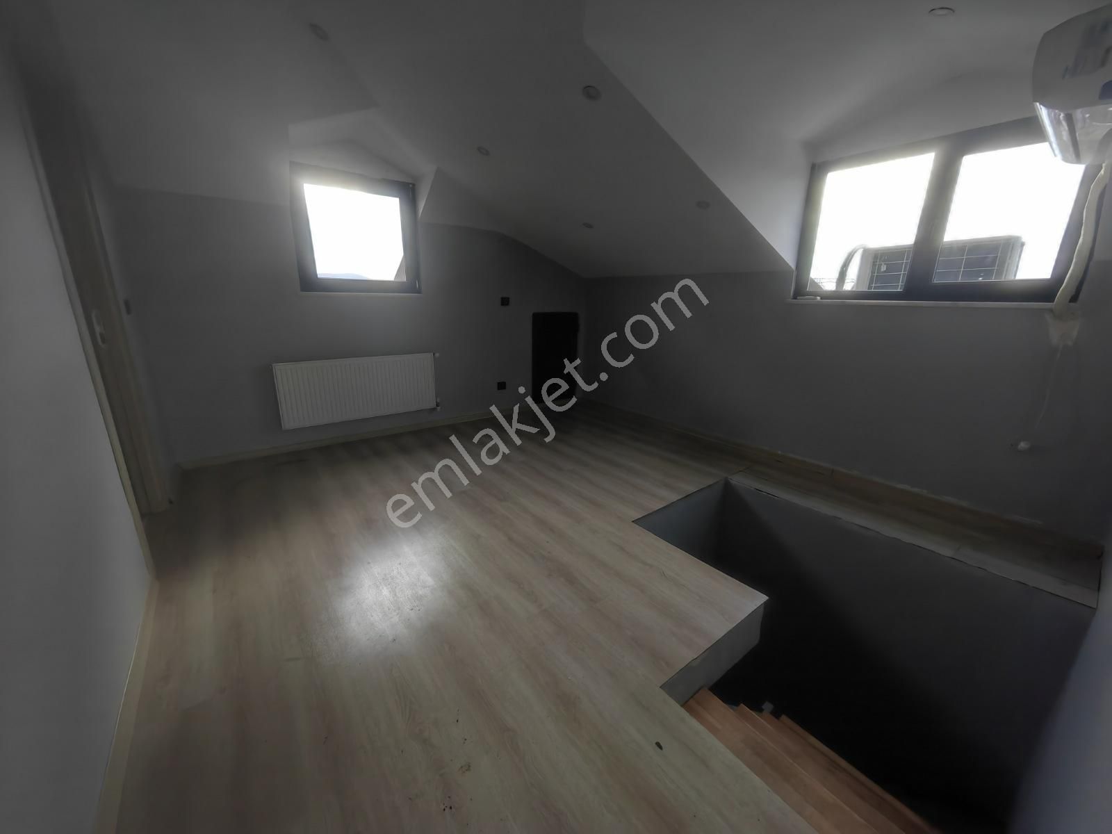 Mimar Sinan Mah De 4+1 Kiralık Çatı Dubleks - Görsel 13