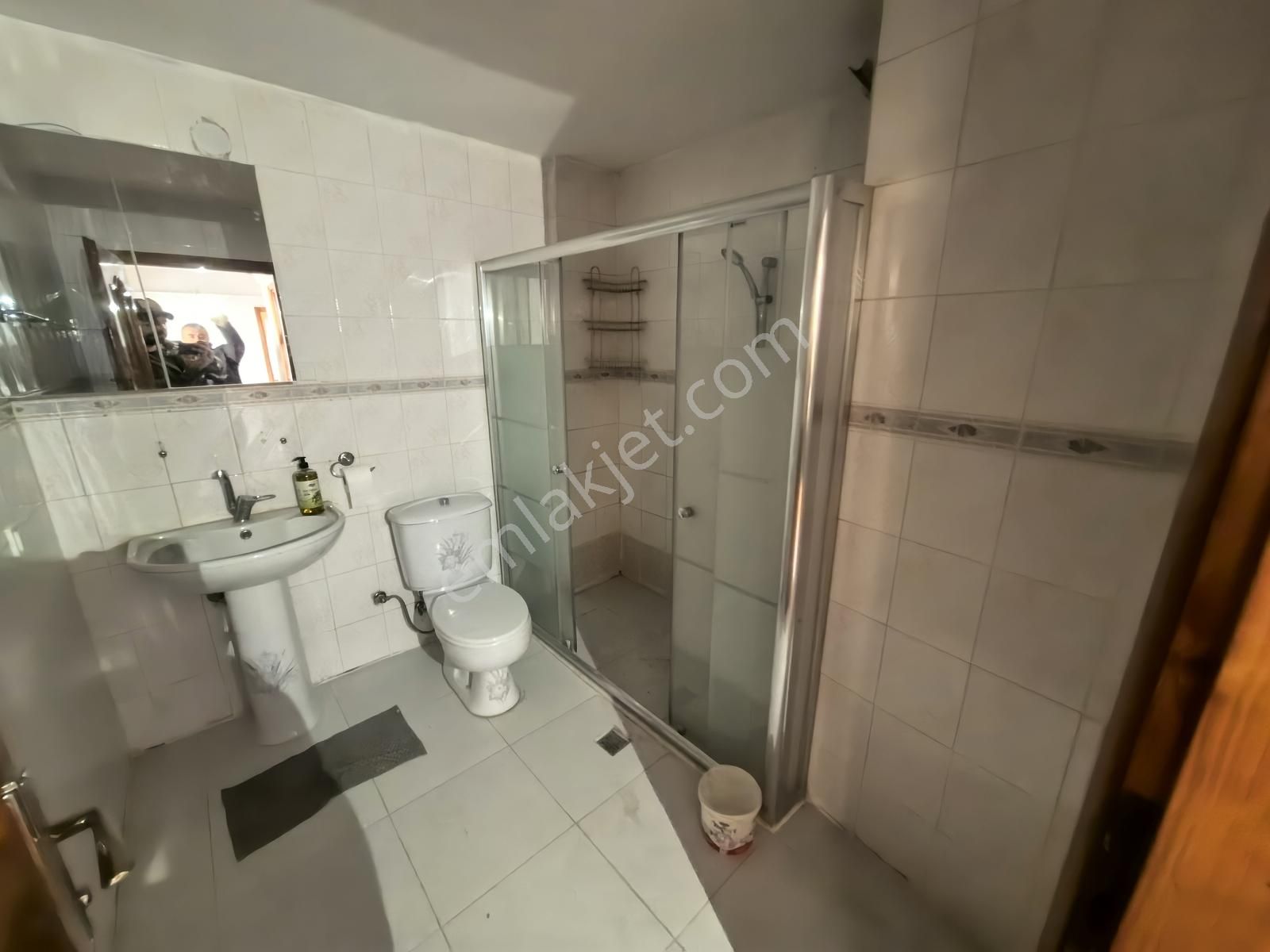 Diş Hastanesinin Orda 3+1 Geniş Kiralık Daire - Görsel 15