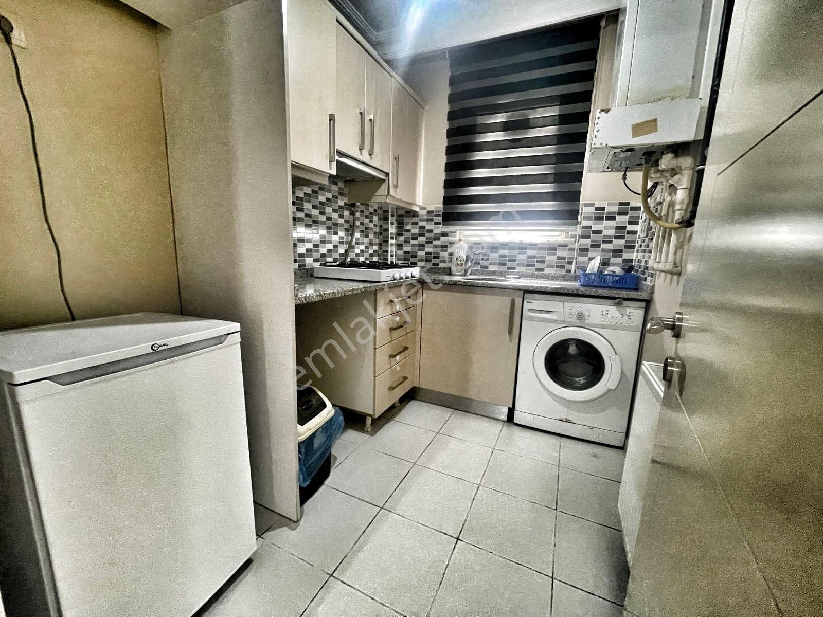 Kartal Yeniadliye-hastane-e5-metro Yürüme Mesafesi 2-4 Kişilik Jakuzili Veya Standart Üks Daireler - Görsel 18