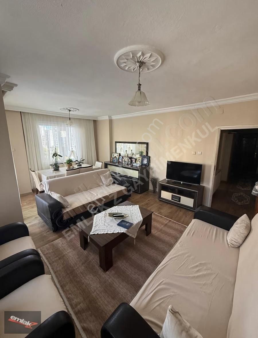 Batıkent'te Satılık 3+1 Daire, 135m²,site İçinde,kiracılı Fırsat - Görsel 7