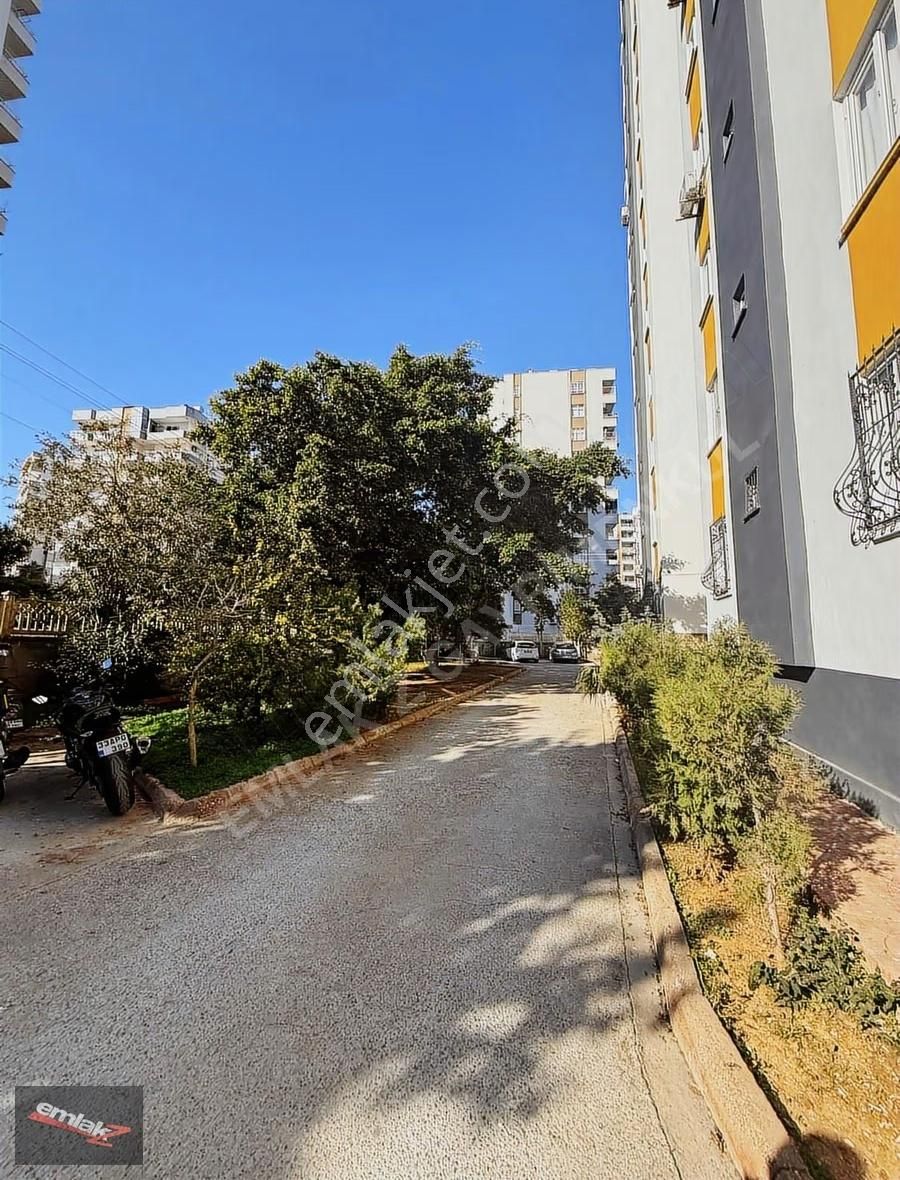 Batıkent'te Satılık 3+1 Daire, 135m²,site İçinde,kiracılı Fırsat - Görsel 3