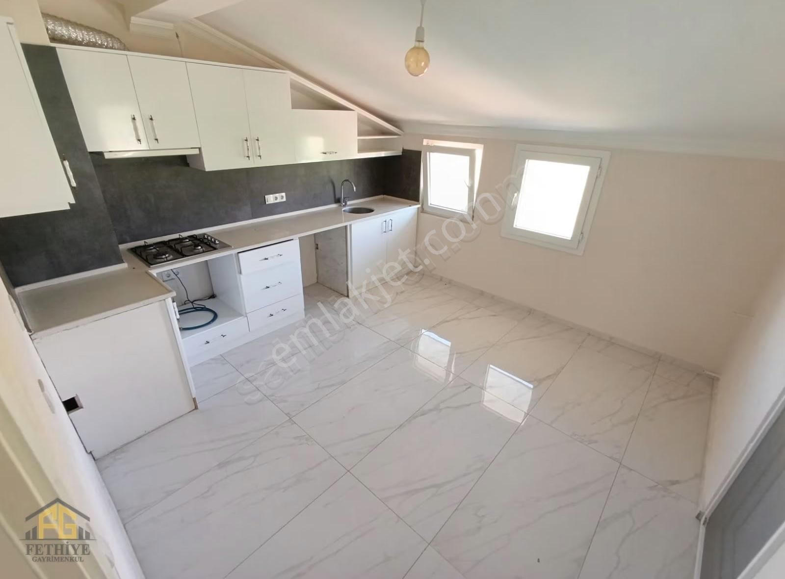 Fethiye Gayrimenkul Babataşında 3+1 Ferah Klimalı Manzaralı Dair - Görsel 9