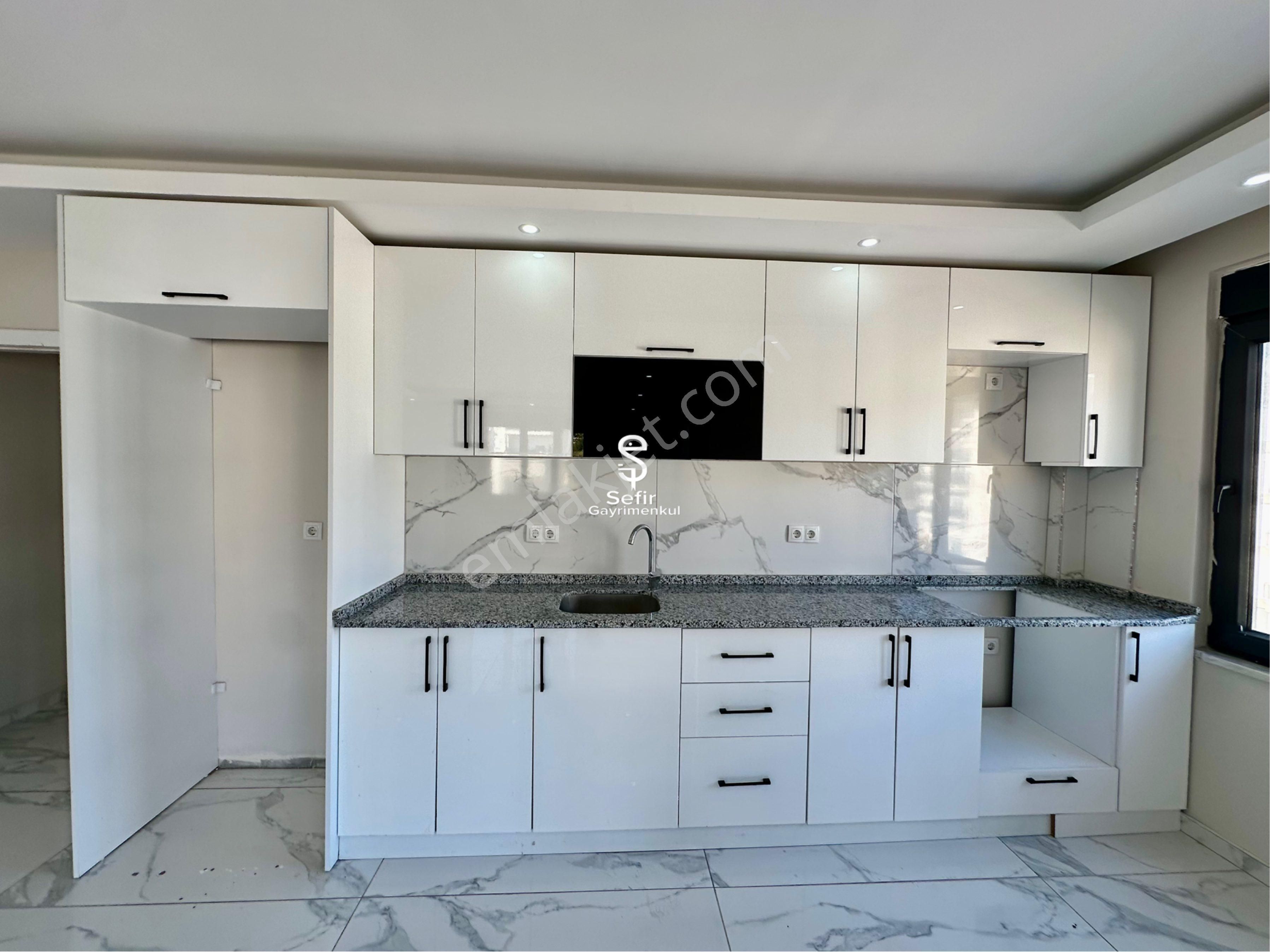 Alanya Okurcalar'da Kiralık 2+1 Sıfır Aktiviteli Daire