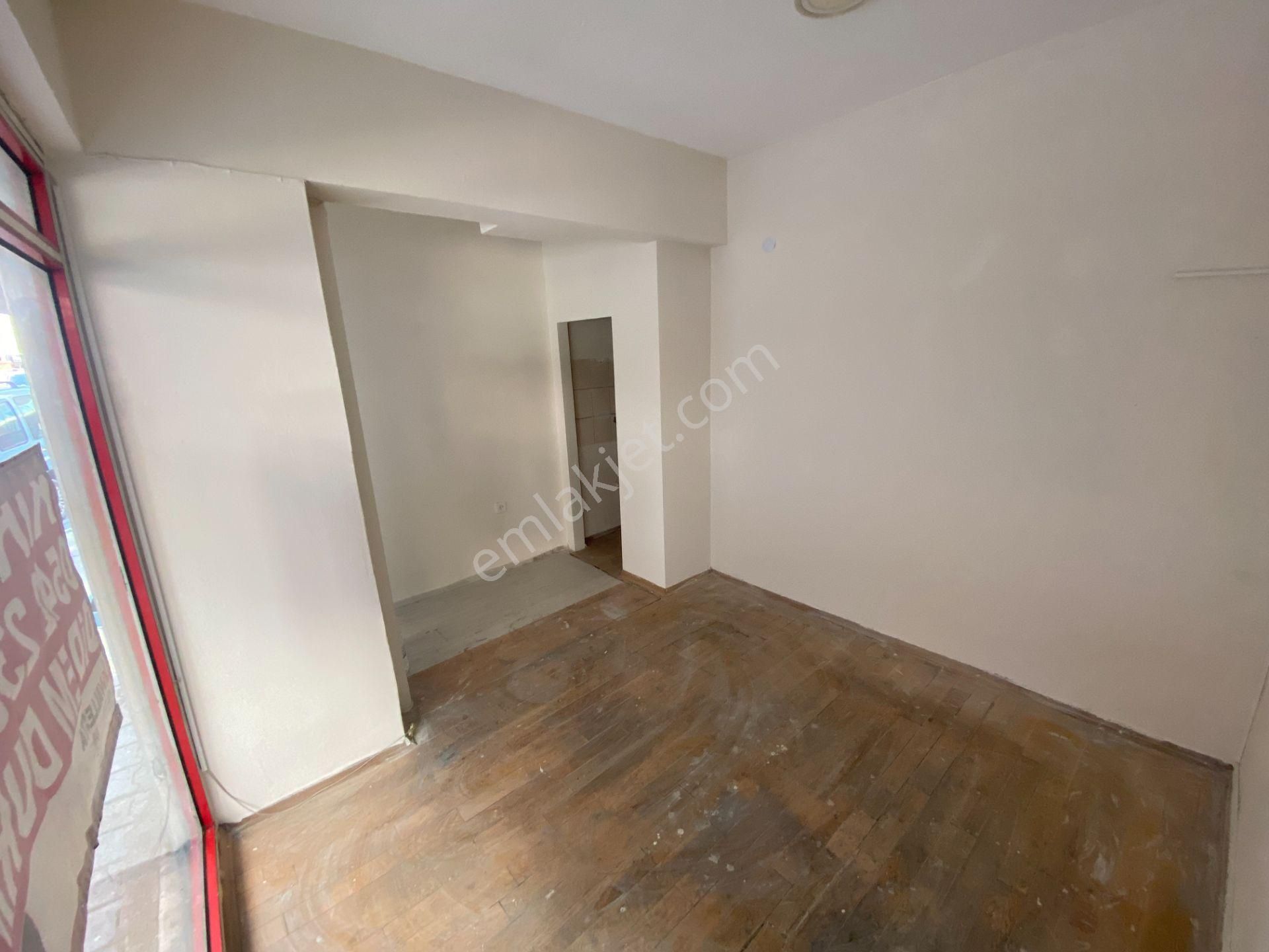 Karşıyaka, Tersane'de Kiralık Dükkan & Ofis - Görsel 6