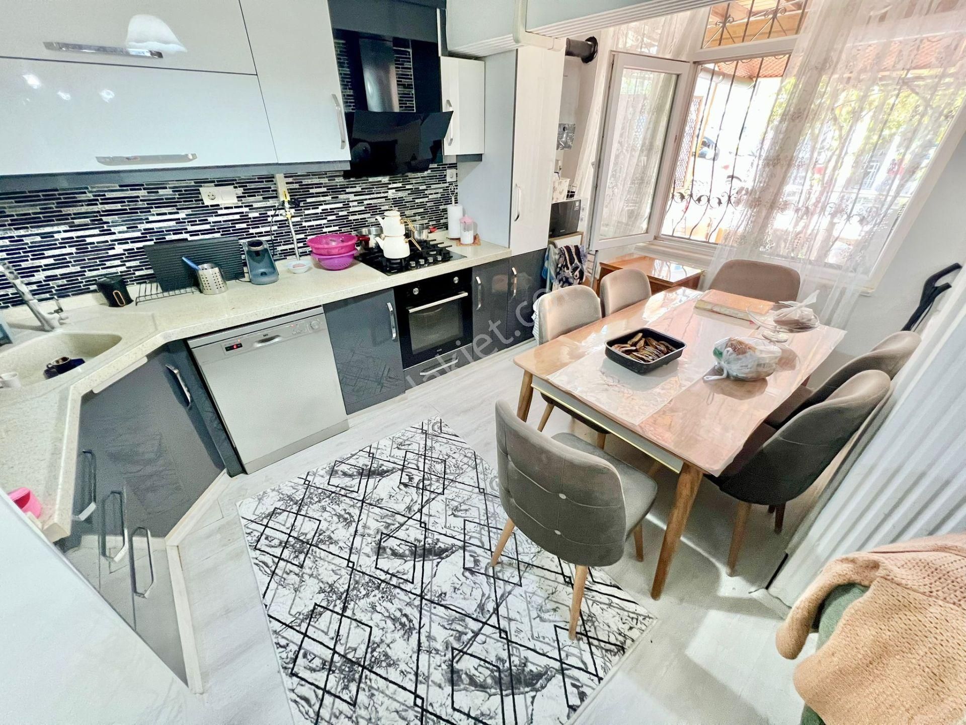 ꧁ay Emlaktan꧂altınkum'da Denize 100 Mt Müstakil Tadında Bahçe Kullanımlı Ön Cephe Satılık 1+1 Daire - Görsel 8