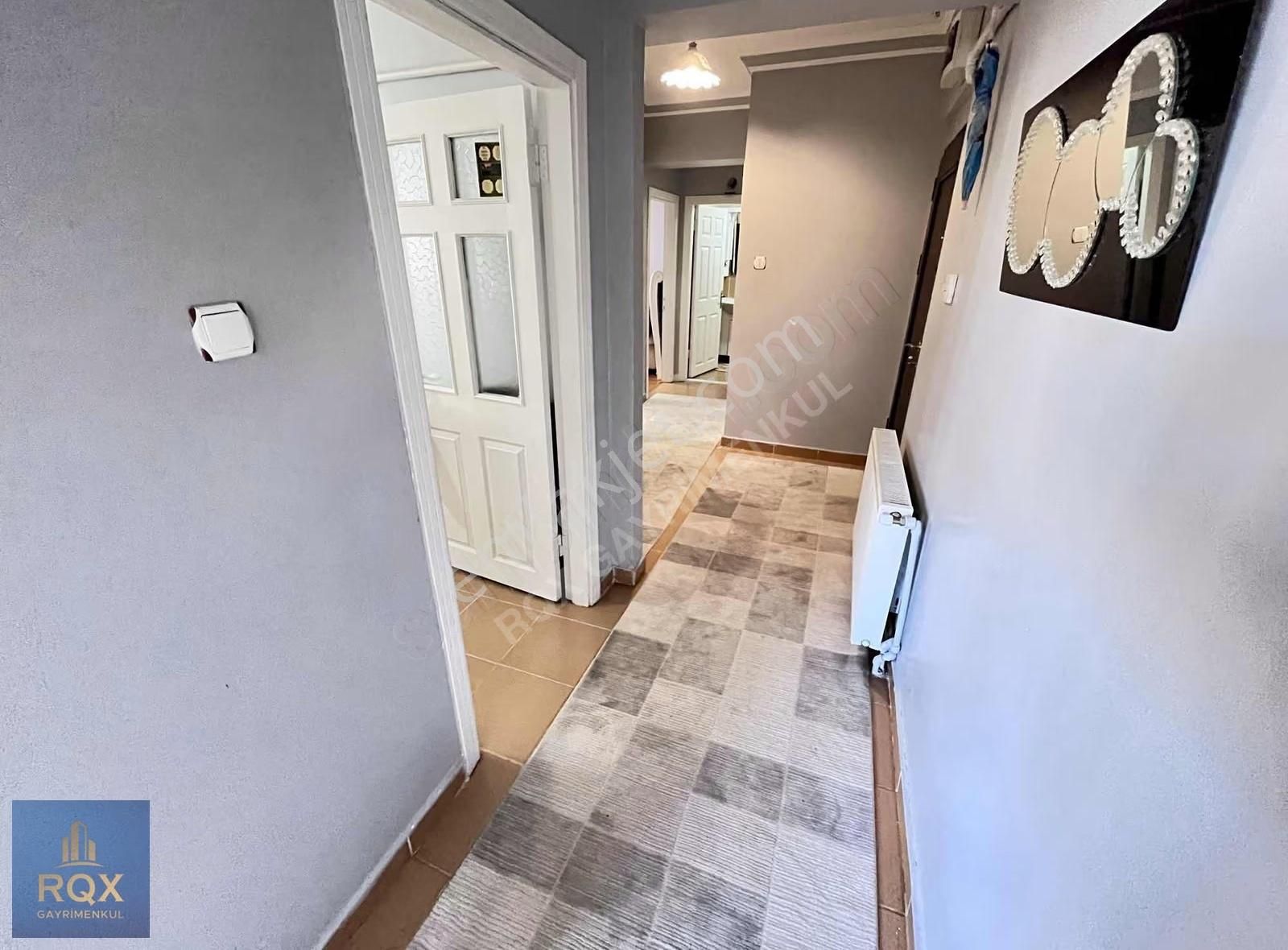 Piyade Mahallesi Ara Kat Bağımsız Mutfak Cadde Cepheli 3+1 Daire - Görsel 18