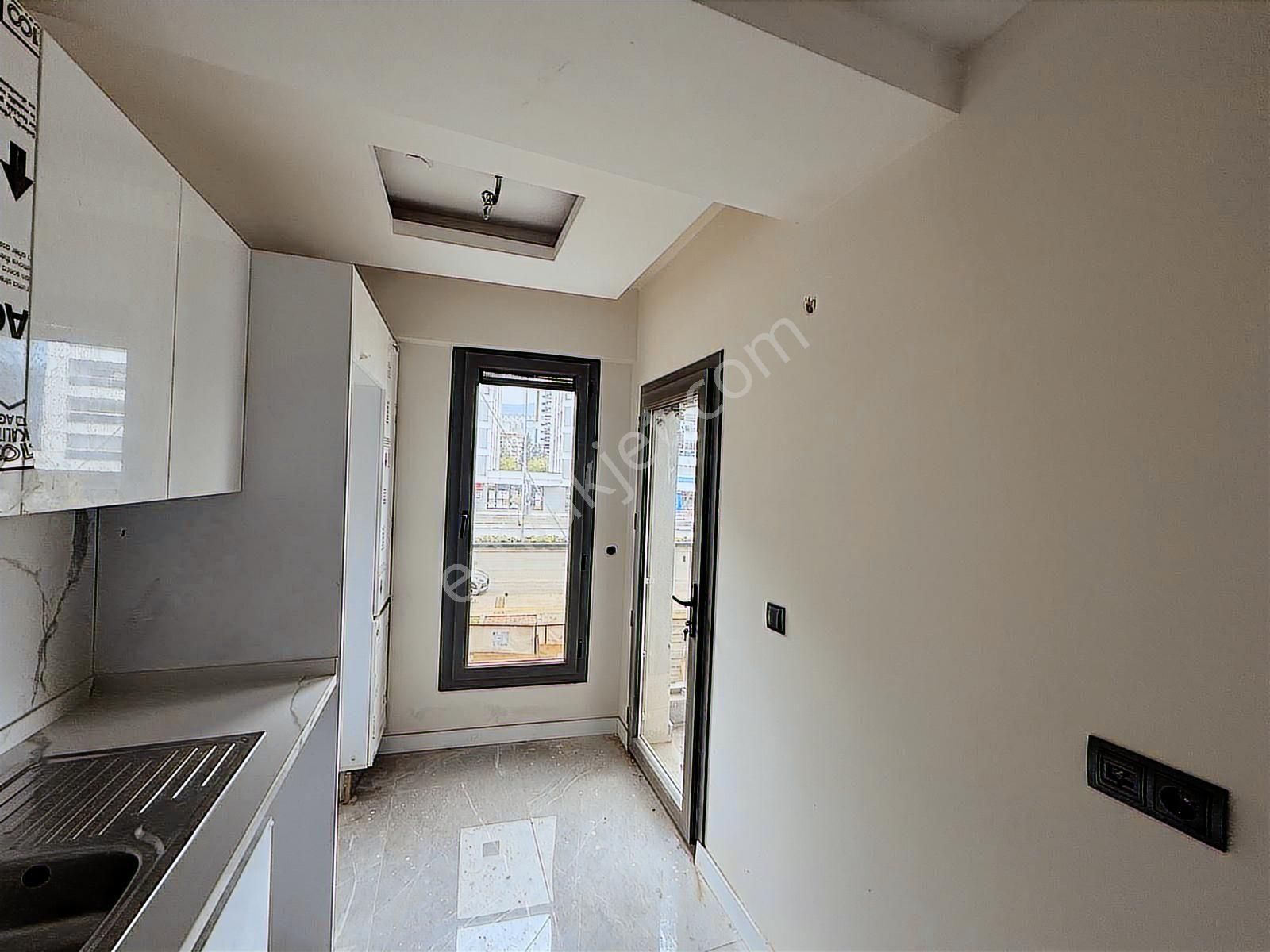 Bayraklı Manavkuyu Satılık 2+1 Daire Cadde Üstü - Görsel 31