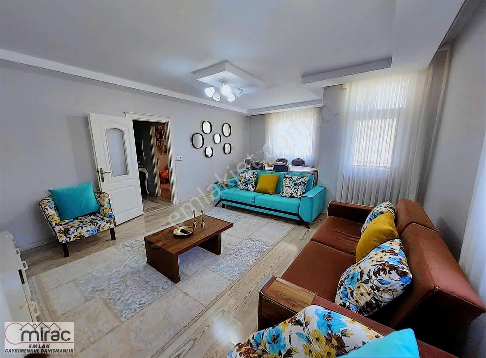 Kavaklı Mahallesinde Merkezi Konumda 4+1 Emsalsiz Dubleks - Görsel 17