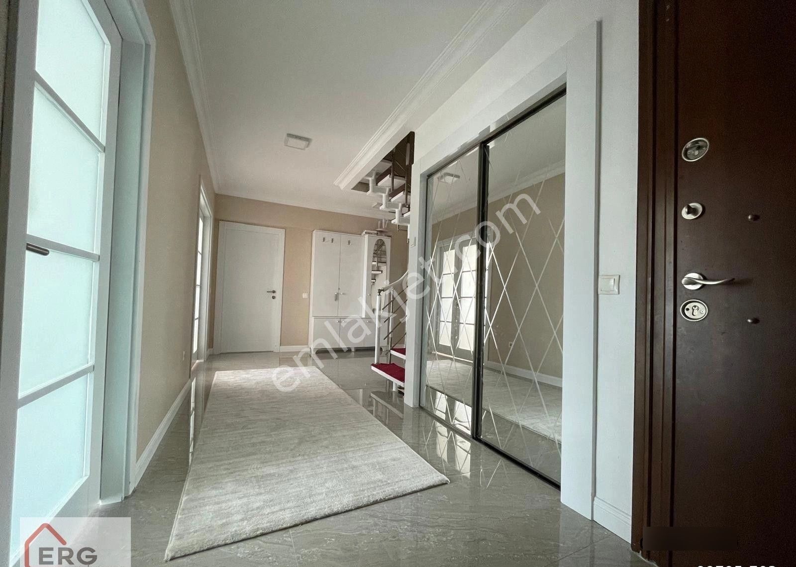 Keçiören Pınarbaşı Divan Konutları ( Bay ,bayan Yüzme Ve Saunalı) Lüks Sitede 5+2 - Görsel 3