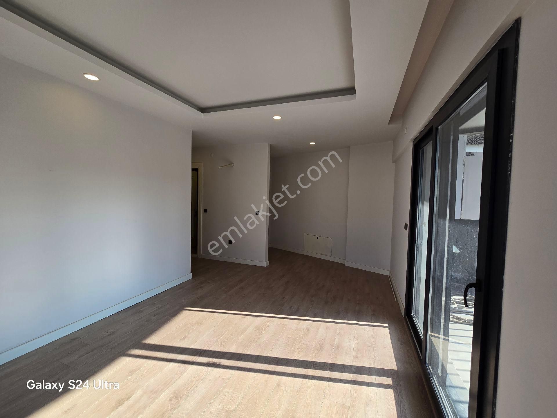 Yatırımcılara Özel 3+1 140m2 Yerdenısıtmalı Havuzlu Sitede Daire - Görsel 12