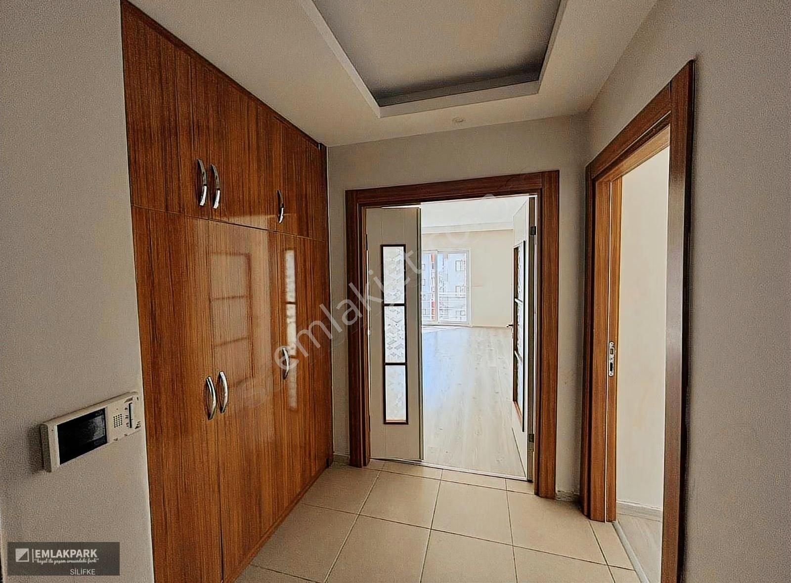 Emlakparkdan Sarıcalarda Havuzlu Site İçinde 4+1 Geniş Daire - Görsel 8