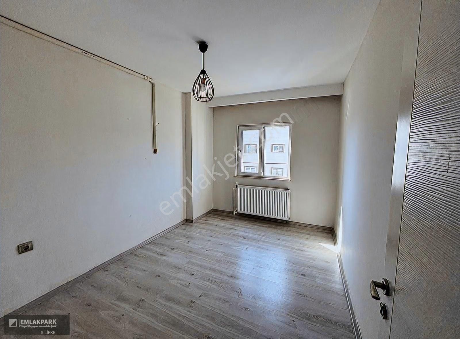 Emlakparkdan Sarıcalarda Havuzlu Site İçinde 4+1 Geniş Daire - Görsel 2