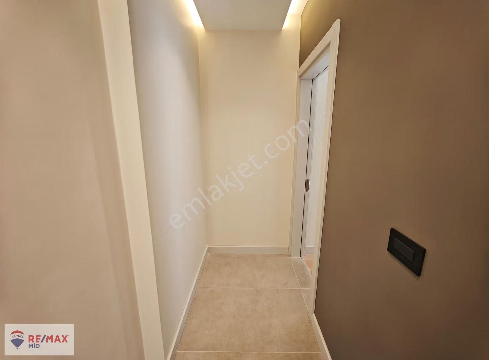 Remax Mid 'den Bandırma Caddesi Satılık 3+1 Lüks Ara Kat Daire - Görsel 12