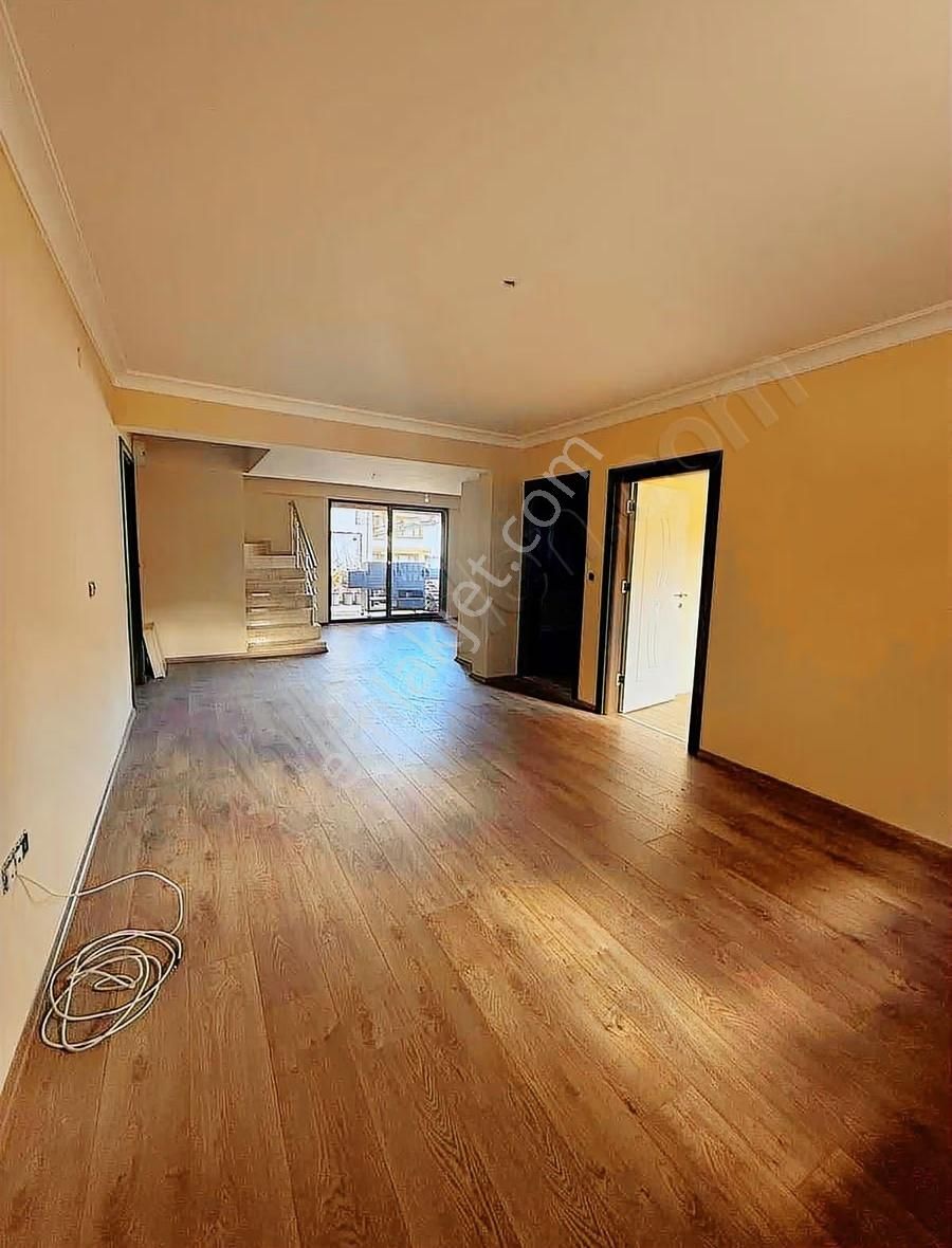 Nilüfer Üçevlerde Kiralık 4+2 Geniş Dubleks Daire - Görsel 10