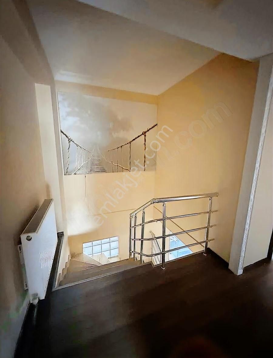 Nilüfer Üçevlerde Kiralık 4+2 Geniş Dubleks Daire - Görsel 16