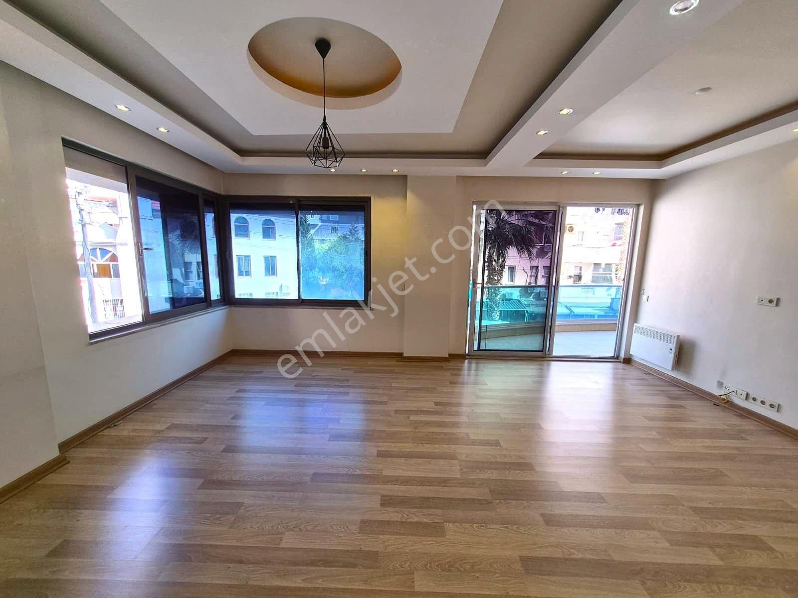 Alanya Güller Pınarı Mahallesi’nde Kiralık Geniş 1+1 Ayrı Mutfak Daire - Görsel 3