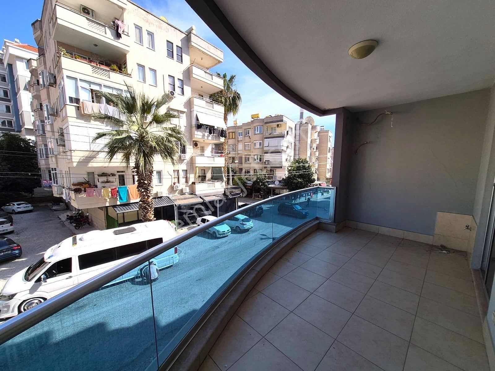 Alanya Güller Pınarı Mahallesi’nde Kiralık Geniş 1+1 Ayrı Mutfak Daire - Görsel 23