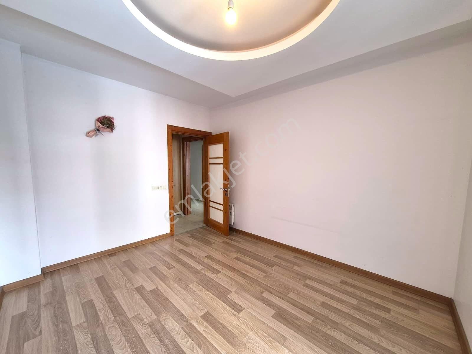 Alanya Güller Pınarı Mahallesi’nde Kiralık Geniş 1+1 Ayrı Mutfak Daire - Görsel 10