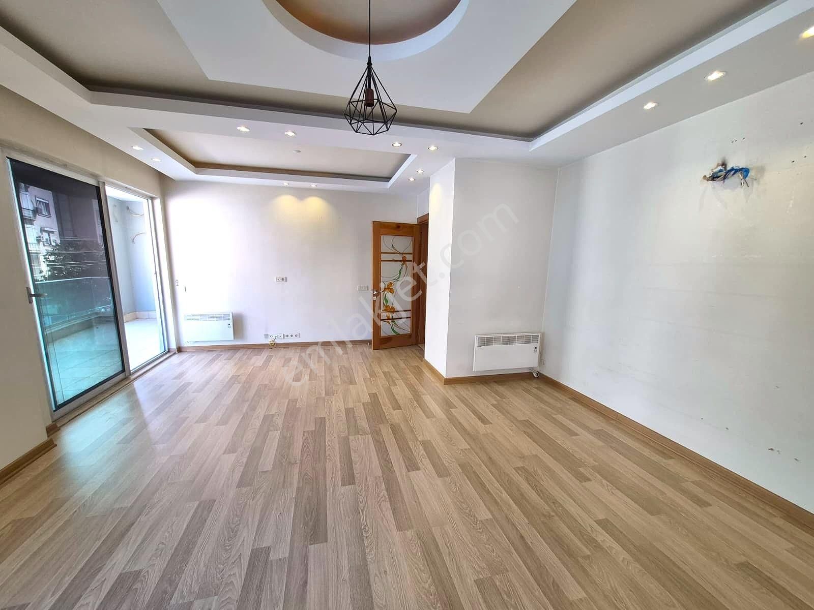 Alanya Güller Pınarı Mahallesi’nde Kiralık Geniş 1+1 Ayrı Mutfak Daire - Görsel 4