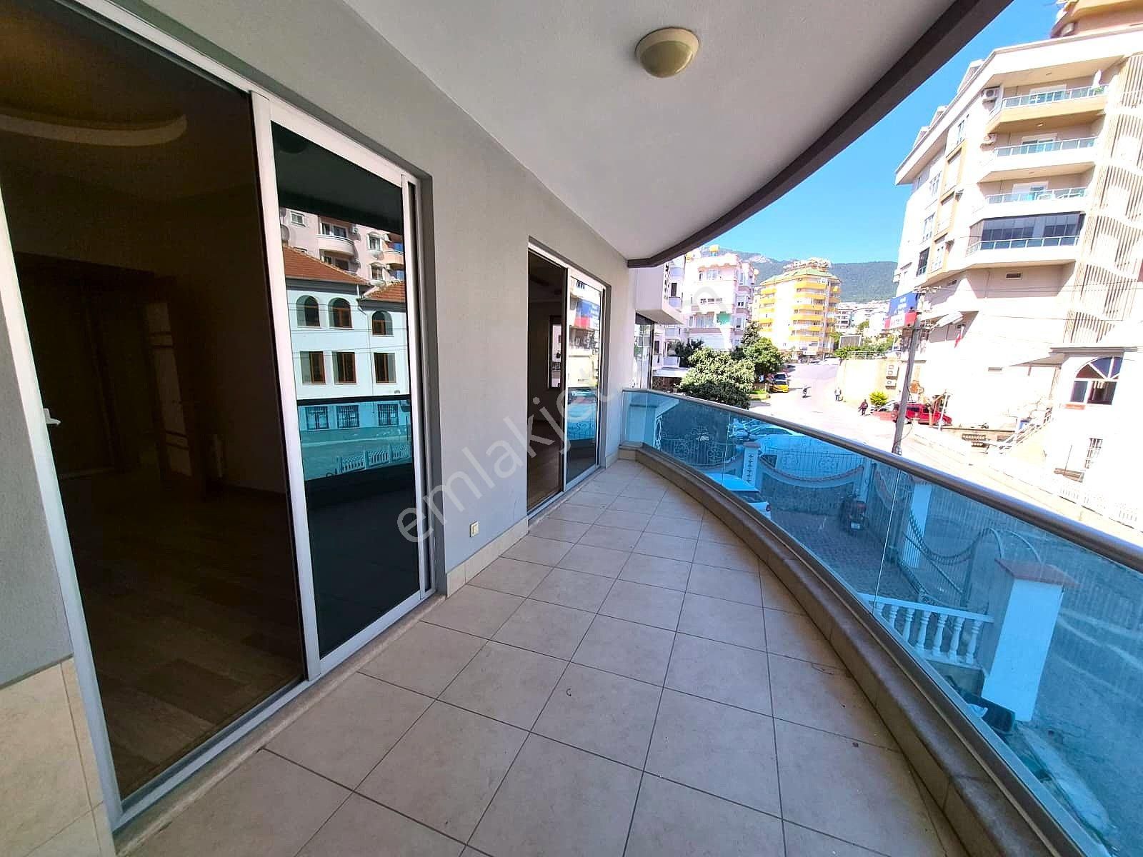 Alanya Güller Pınarı Mahallesi’nde Kiralık Geniş 1+1 Ayrı Mutfak Daire - Görsel 15