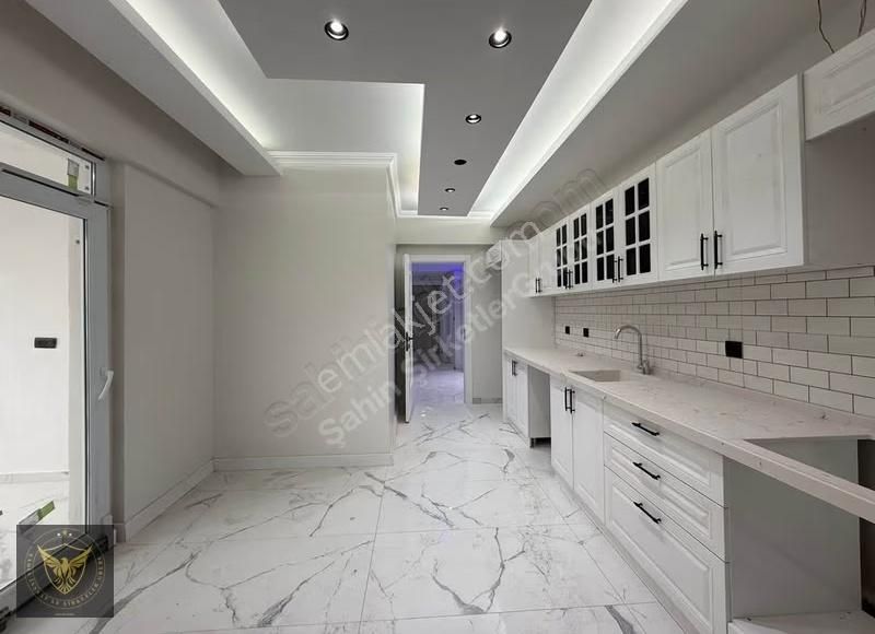 Beylikdüzü Yakuplu Mh.kent Ormanı Manzaralı 2+1 Lüx Dairemiz - Görsel 4