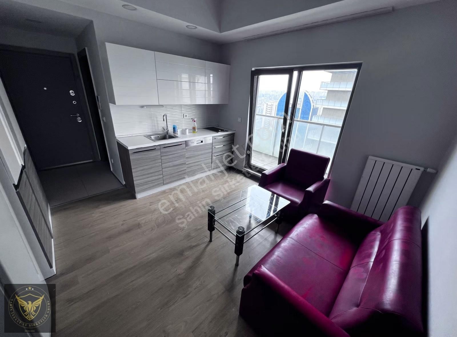 Sembol İstanbul Sitesinde Geniş M2 Balkonlu 1+1 Eşyalı Kiralık - Görsel 17