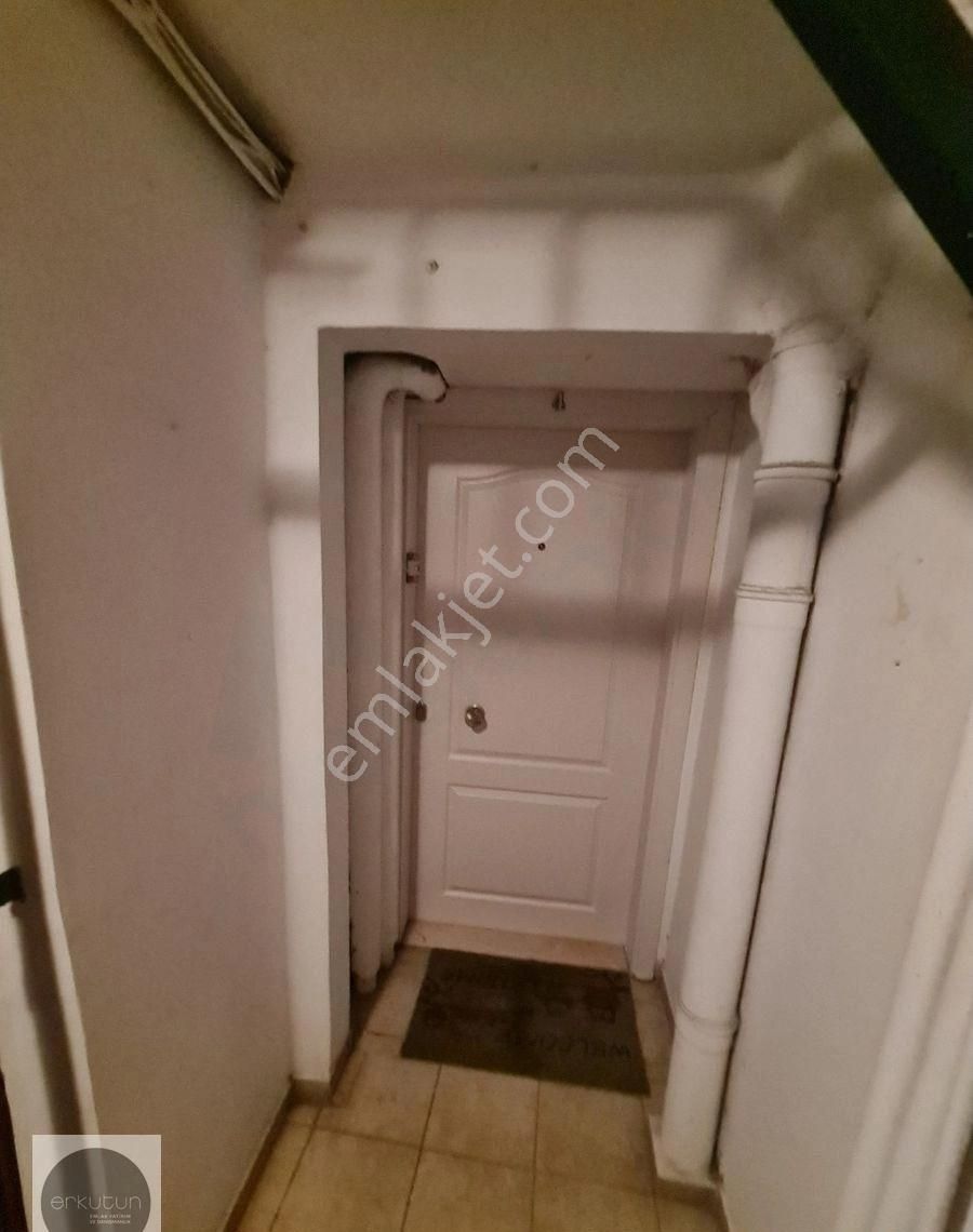 Erkutun'dan Nişantaşı'nda Prof.dr.orhan Ersek Sokakta Kaliteli Binada 1+1 Eşyalı Bahçe Katı Kiralık - Görsel 16