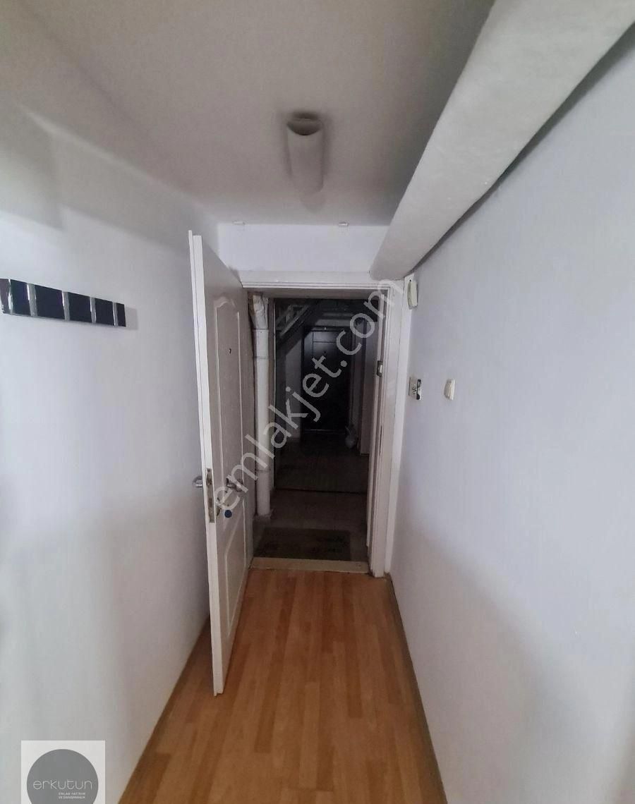Erkutun'dan Nişantaşı'nda Prof.dr.orhan Ersek Sokakta Kaliteli Binada 1+1 Eşyalı Bahçe Katı Kiralık - Görsel 10