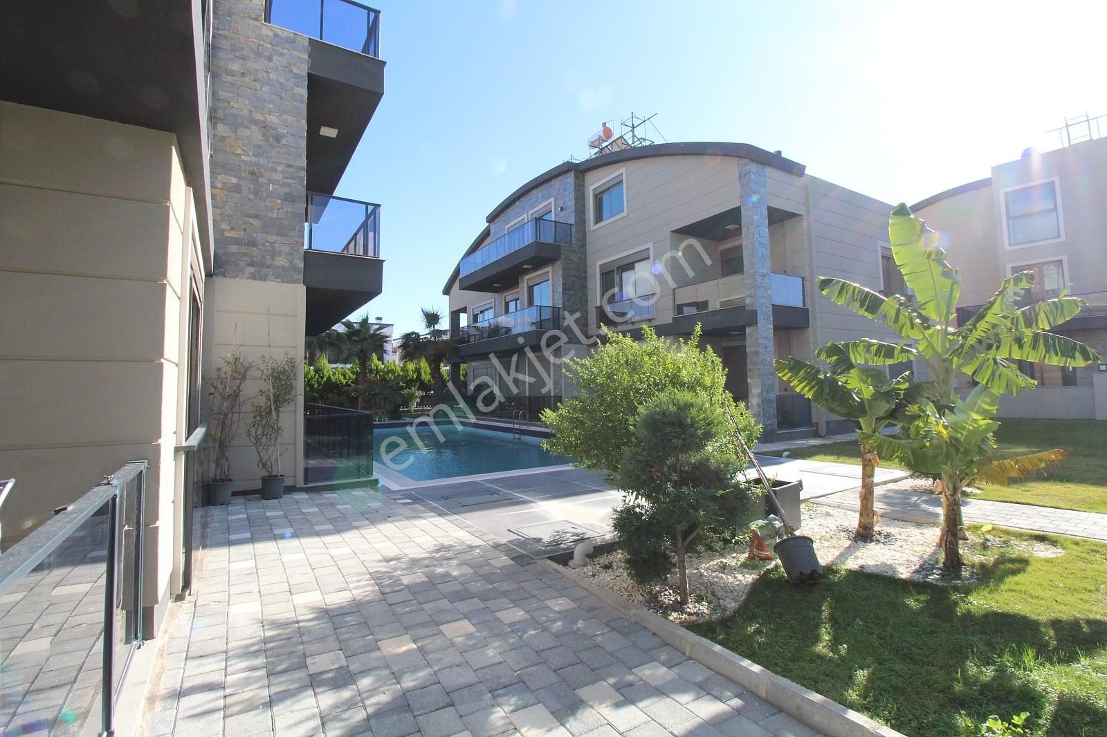 Antalya Belek’te Plaja Ve Golf Sahasına Yakın Havuzlu Sitede Daire - Görsel 2