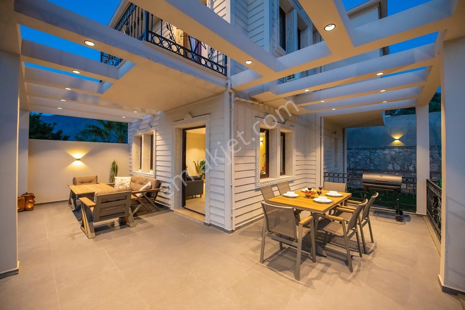 Fethiye Ölüdeniz'de Dağ Ve Orman Manzaralı 4+1 Villalar - Görsel 6