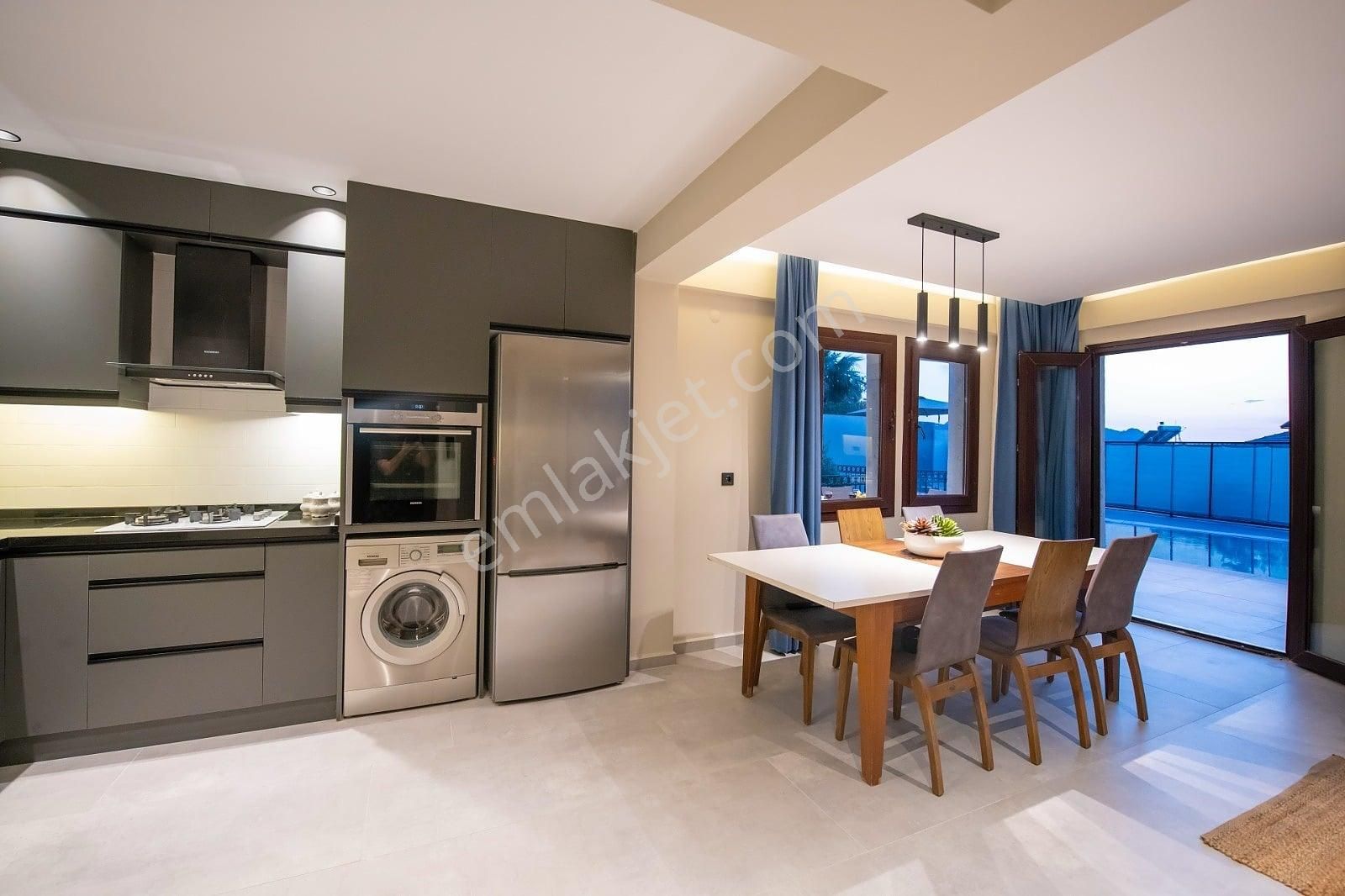 Fethiye Ölüdeniz'de Dağ Ve Orman Manzaralı 4+1 Villalar - Görsel 13