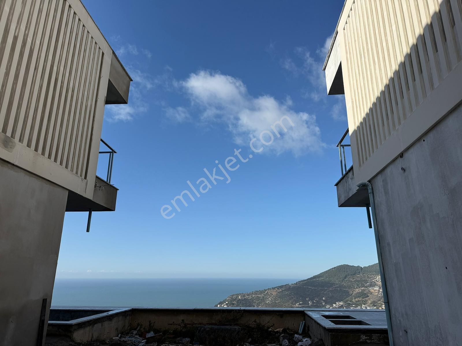 Alanya Bektaş'ta Deniz Ve Şehir Manzaralı Satılık Müstakil Villa - Görsel 31