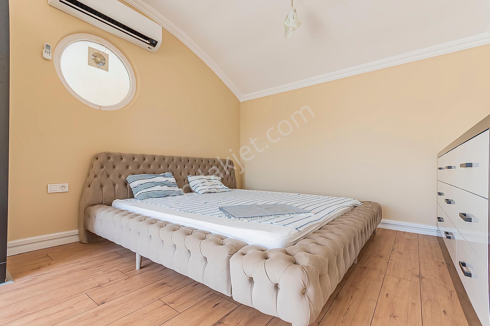 Antalya Kadriye’de Golf Sahasına Yakın Sitede Eşyalı 4+1 Villa - Görsel 28
