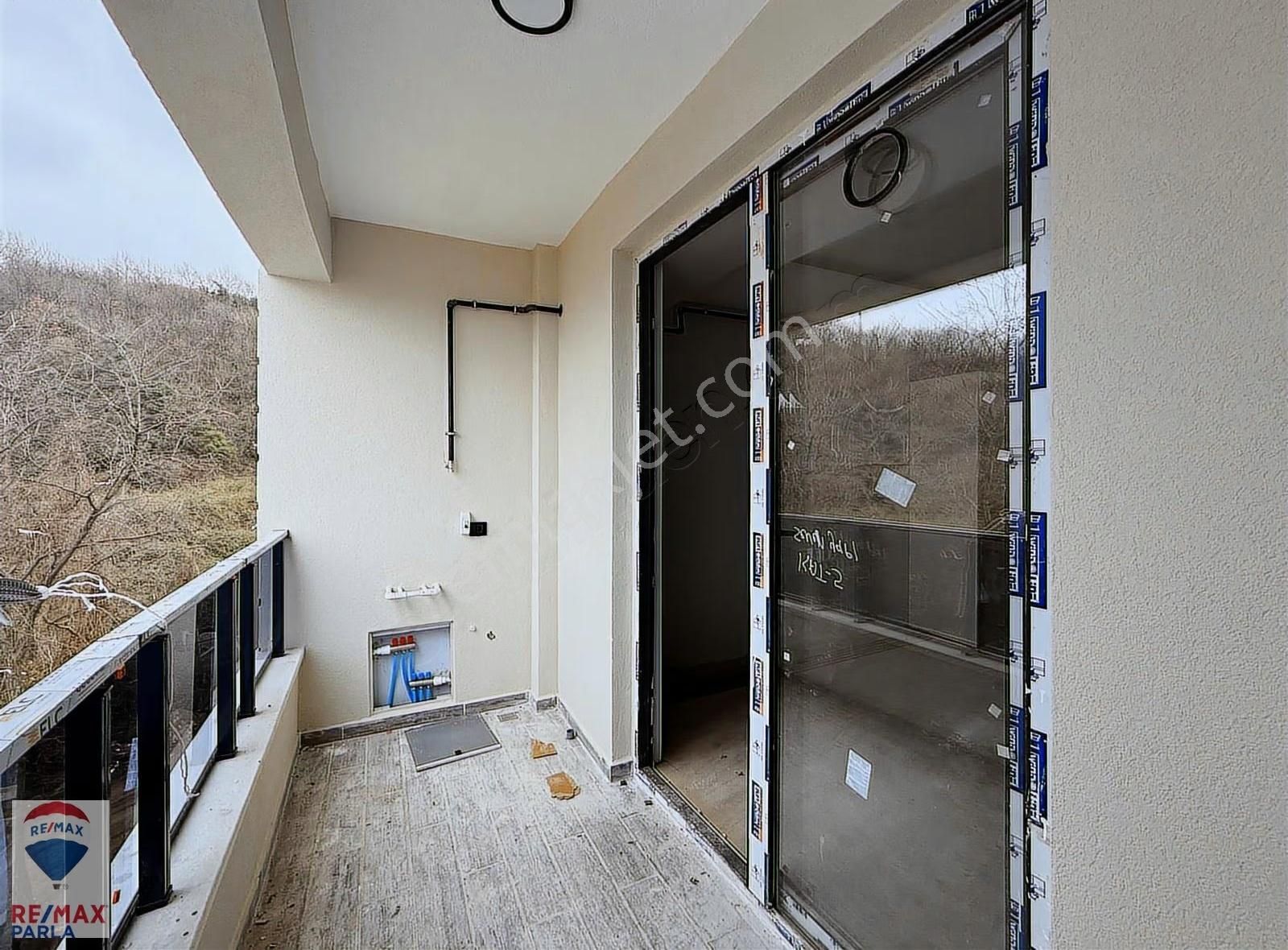 Deniz & Doğa Manzaralı Özel Tasarımlı Ara Kat 1+1 Fırsat Daire - Görsel 7